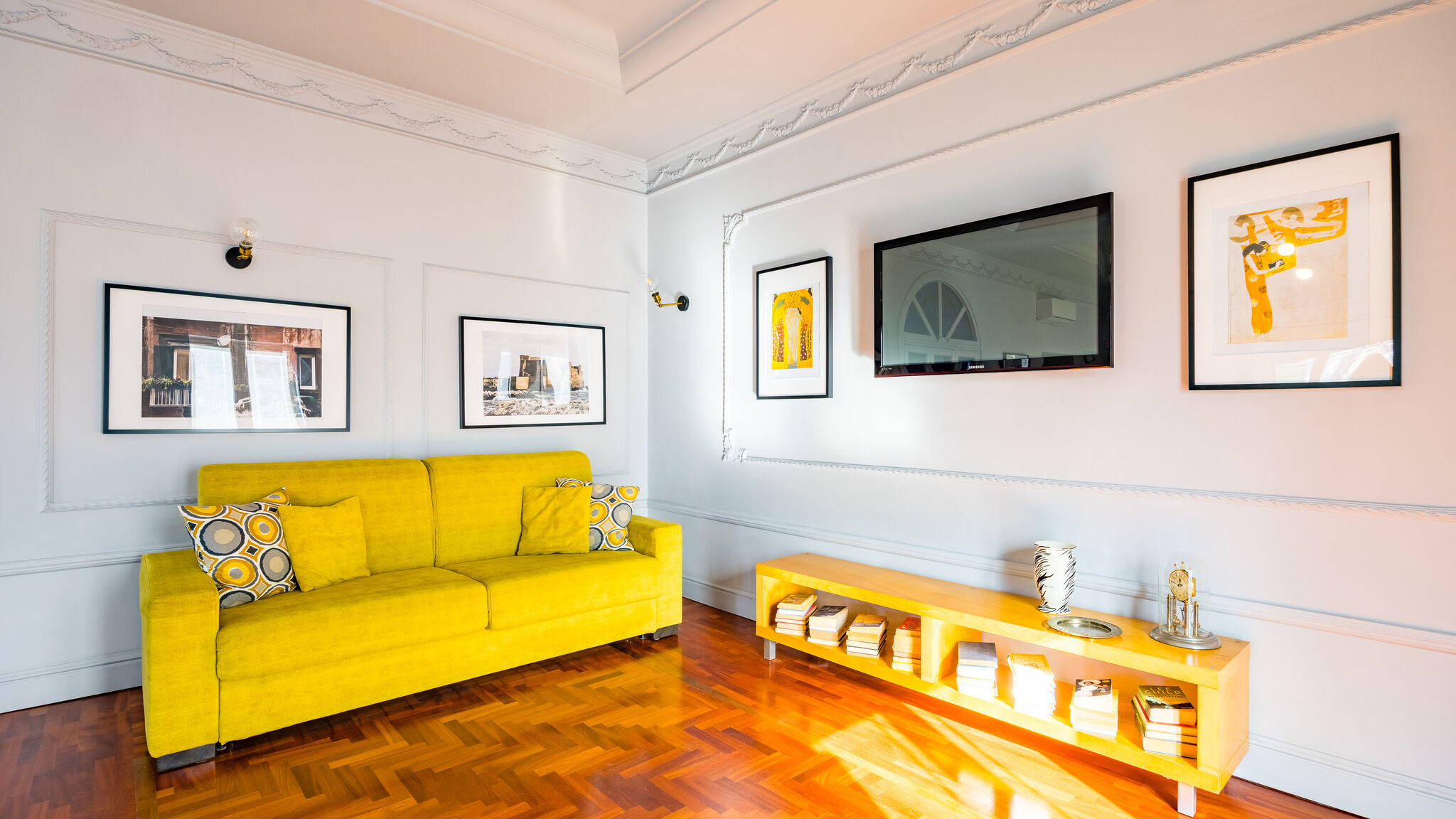 Italianway Napoli Elite Art Palace by Napoliapartments