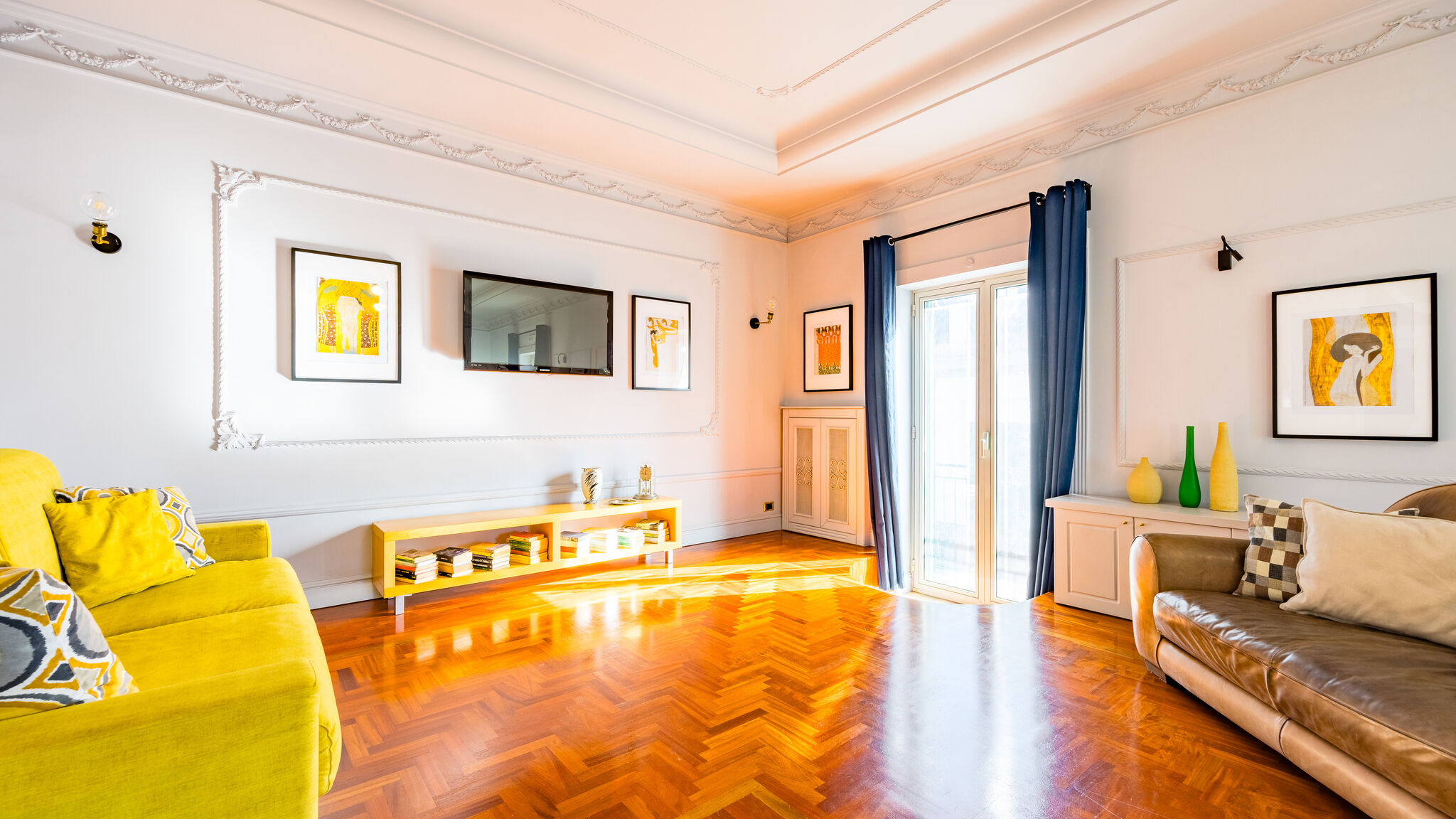 Italianway Napoli Elite Art Palace by Napoliapartments