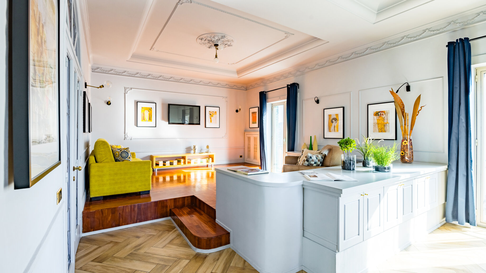 Italianway Napoli Elite Art Palace by Napoliapartments