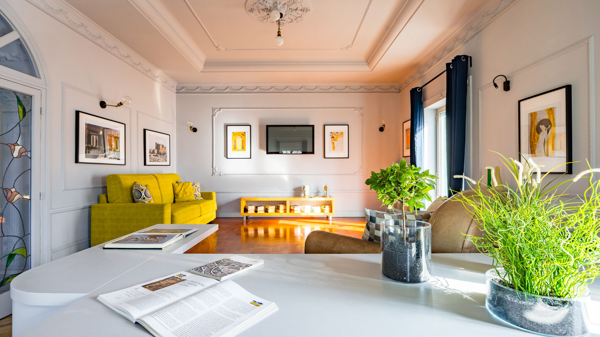 Italianway Napoli Elite Art Palace by Napoliapartments