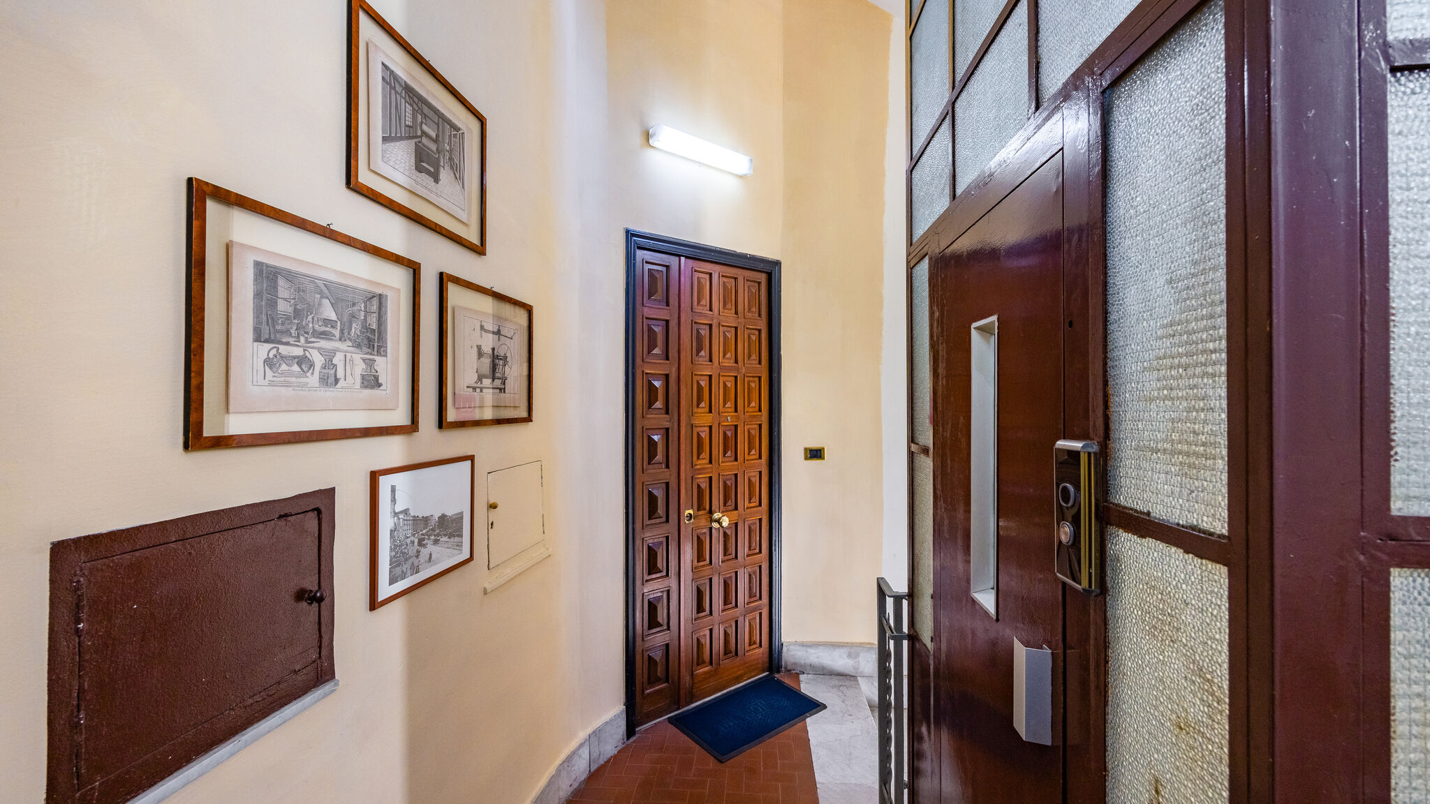 Italianway Napoli Elite Art Palace by Napoliapartments