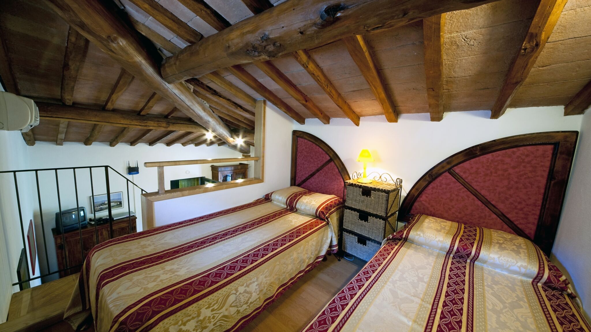 Italianway Poggibonsi Falco – Casa toscana+piscina vicino S. Gimignano