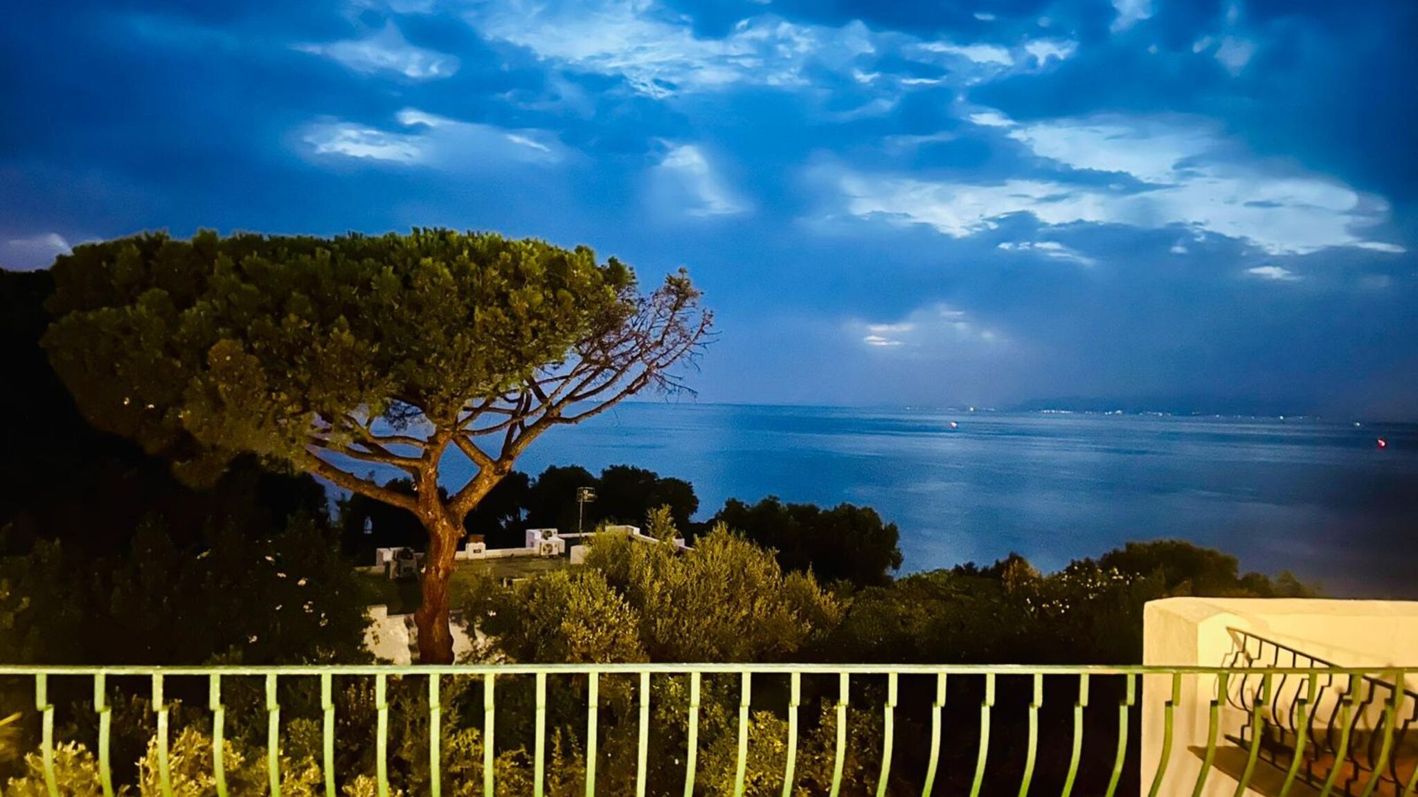 Italianway Ischia Bouganville