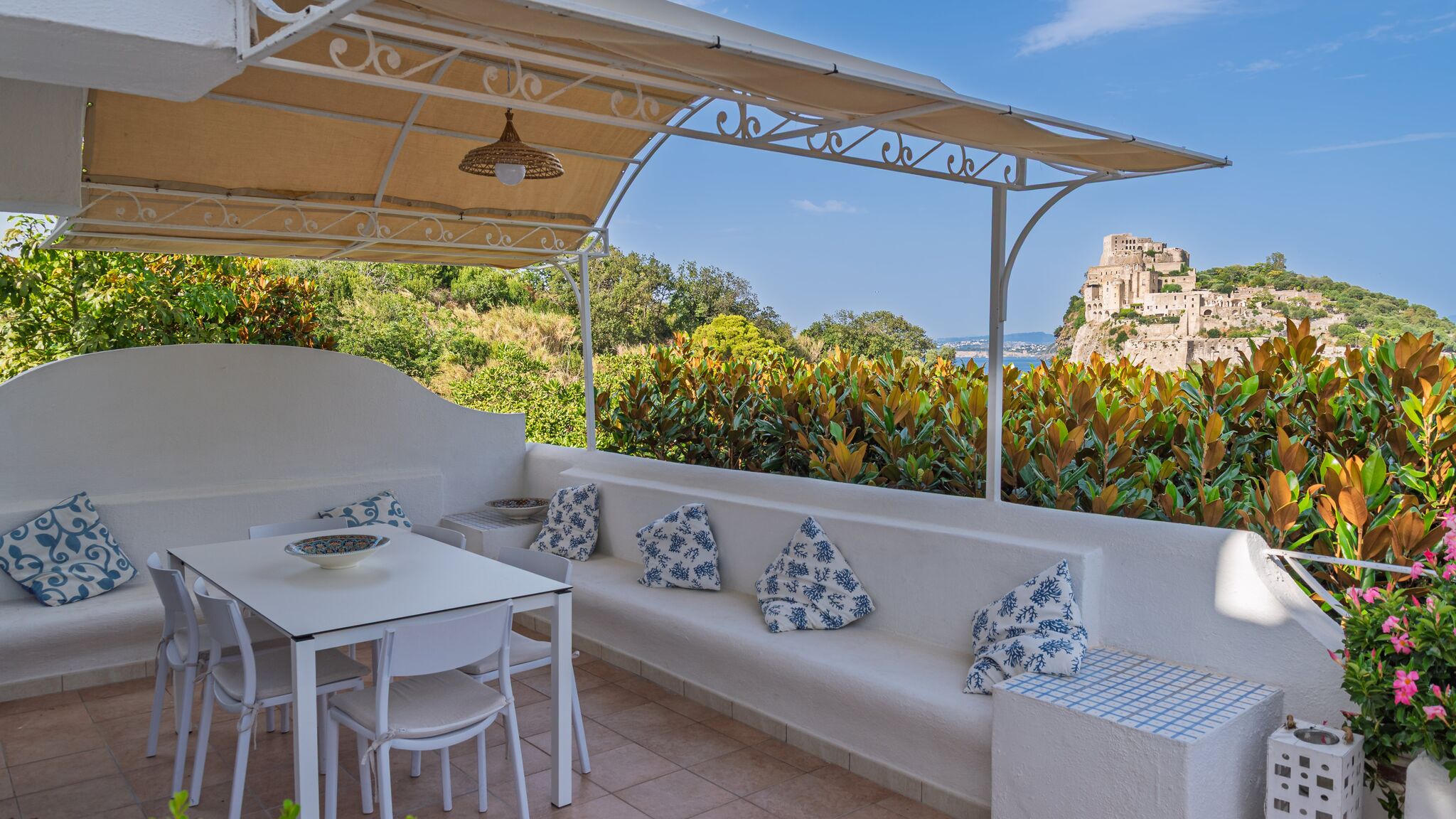 Italianway Ischia La Tolda sul Castello