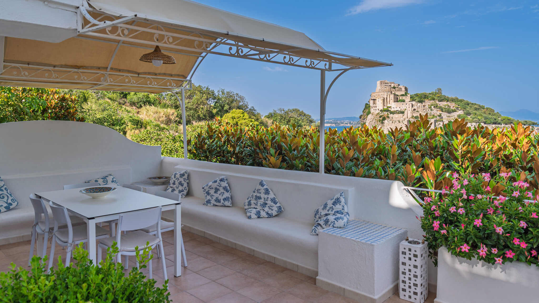 Italianway Ischia La Tolda sul Castello