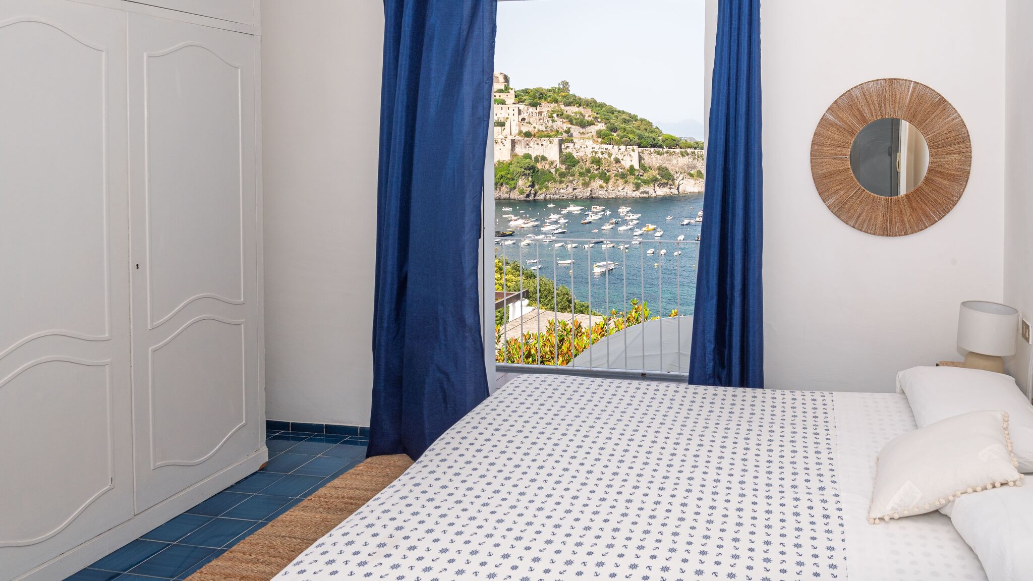 Italianway Ischia La Tolda sul Castello