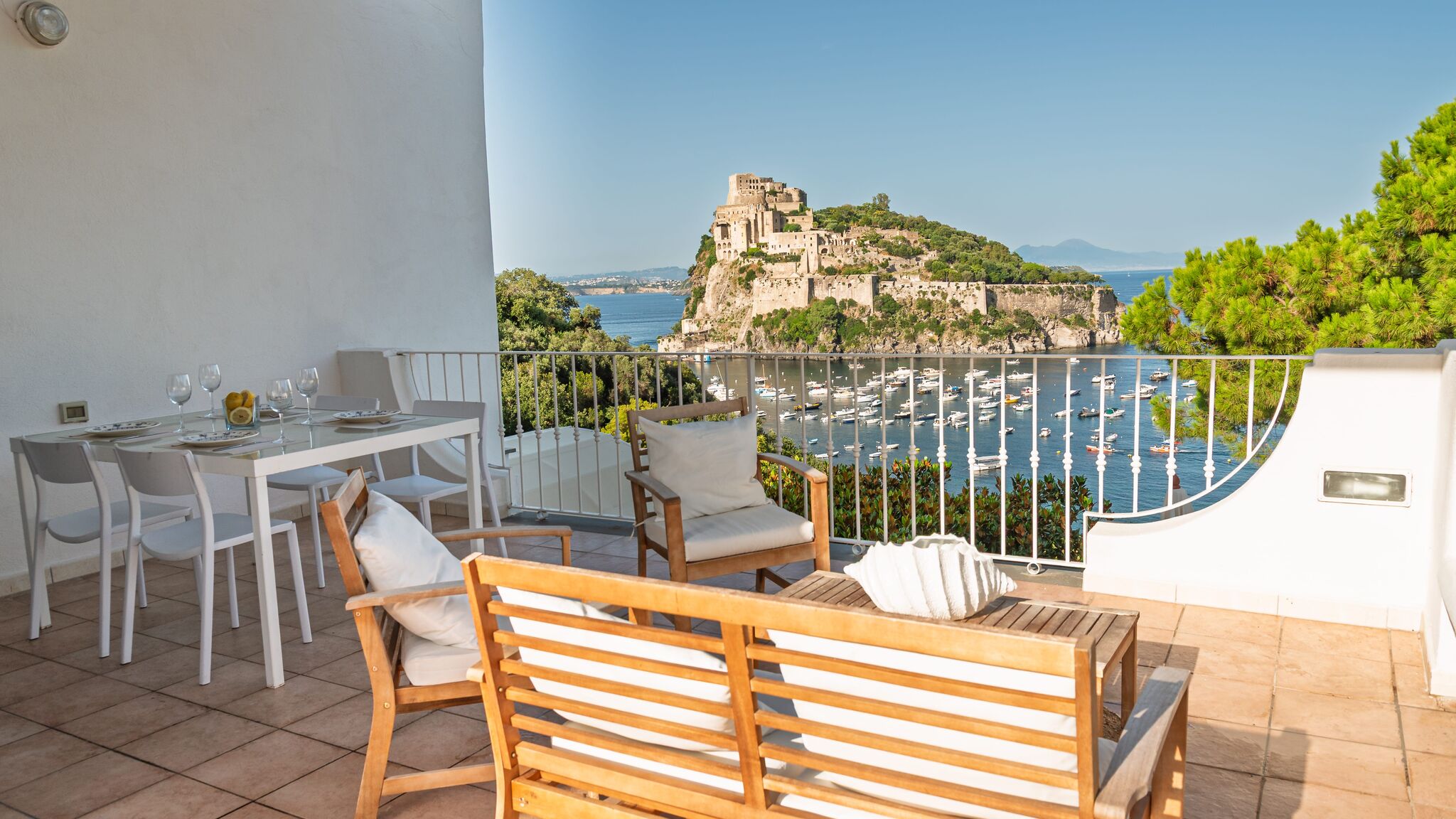 Italianway Ischia La Tolda sul Castello