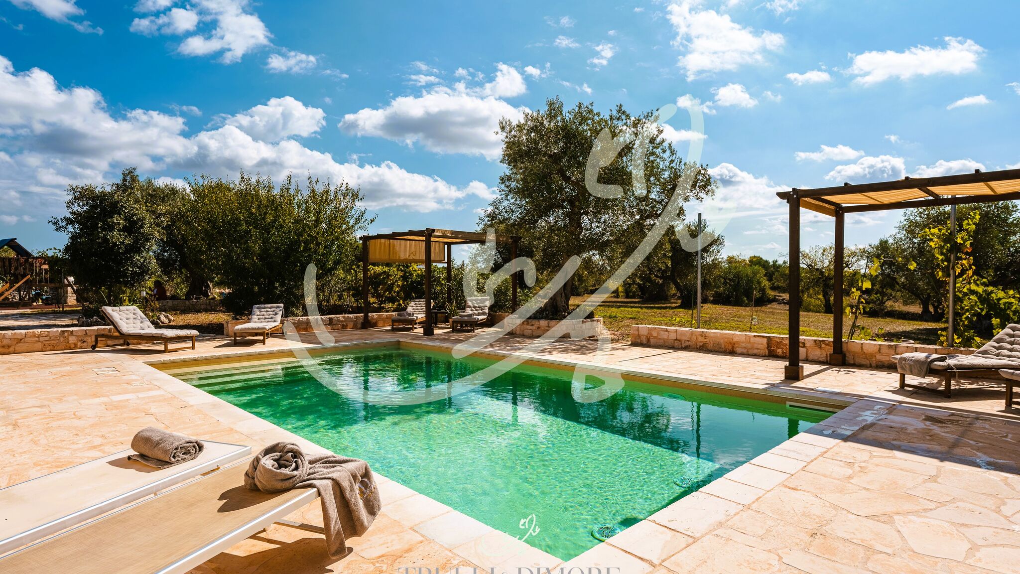 Italianway Alberobello TD Truly Trulli Gentle Breezes Across Olive Valley