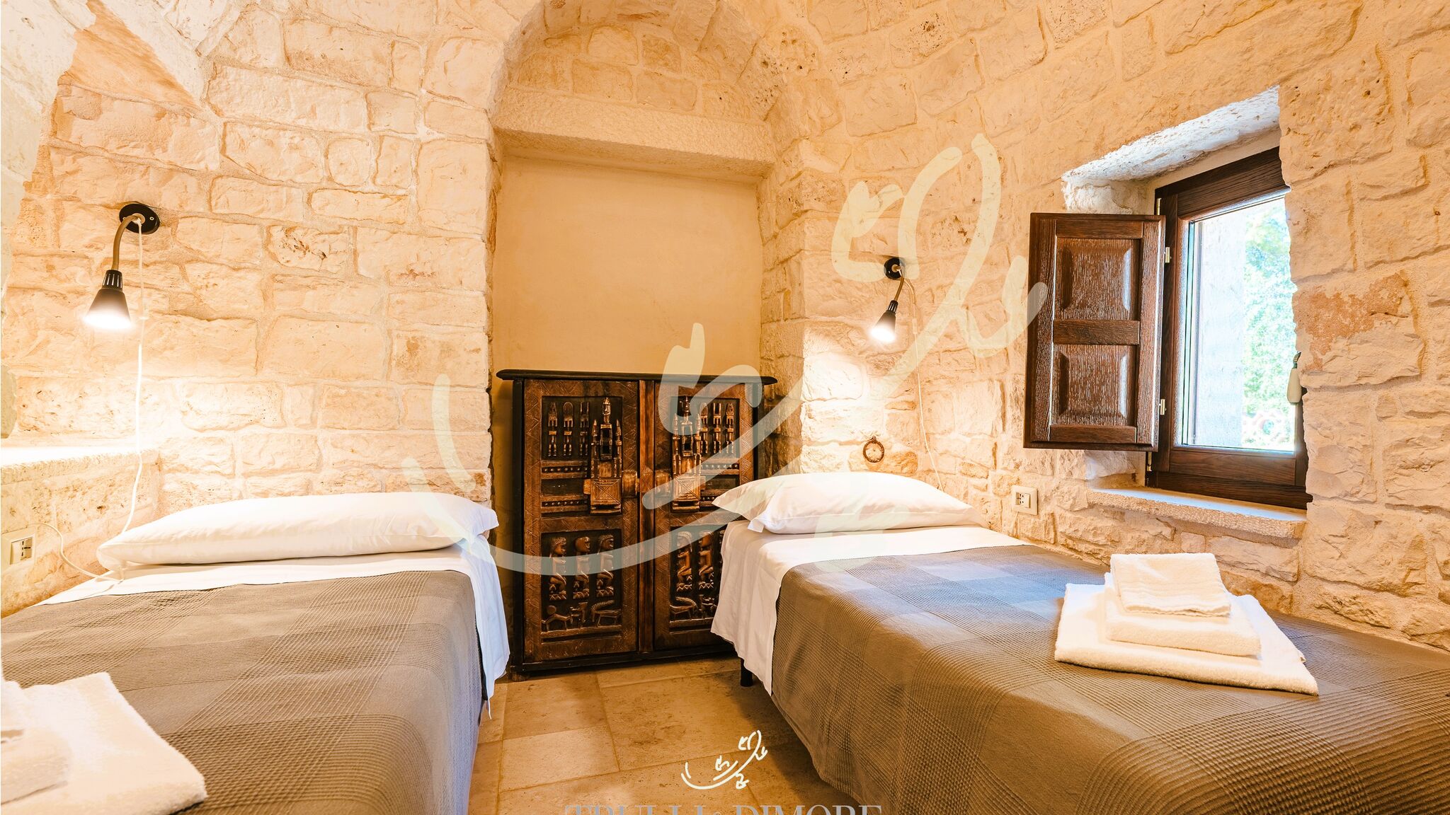 Italianway Alberobello TD Truly Trulli Gentle Breezes Across Olive Valley