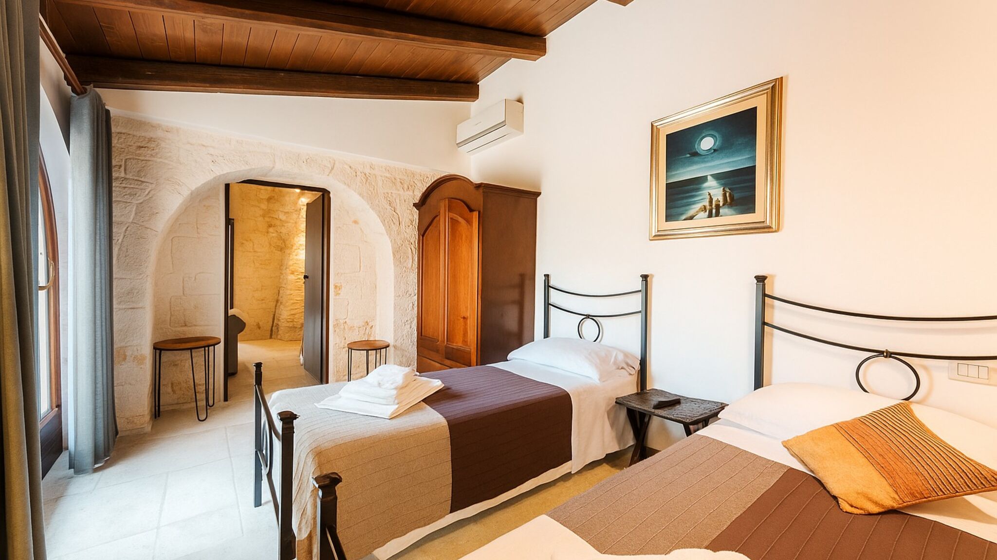 Italianway Alberobello TD Truly Trulli Gentle Breezes Across Olive Valley