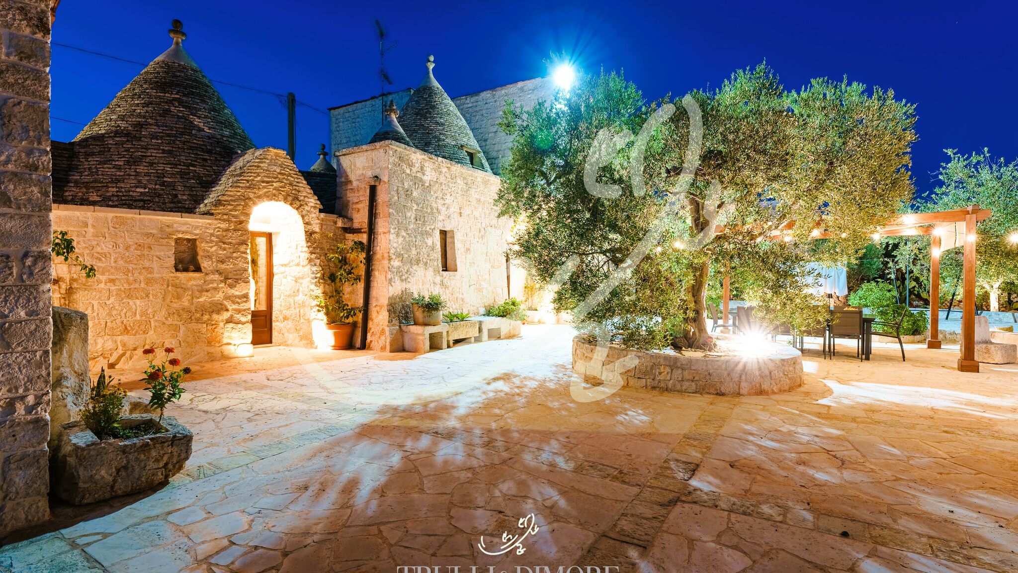 Italianway Alberobello TD Truly Trulli Gentle Breezes Across Olive Valley