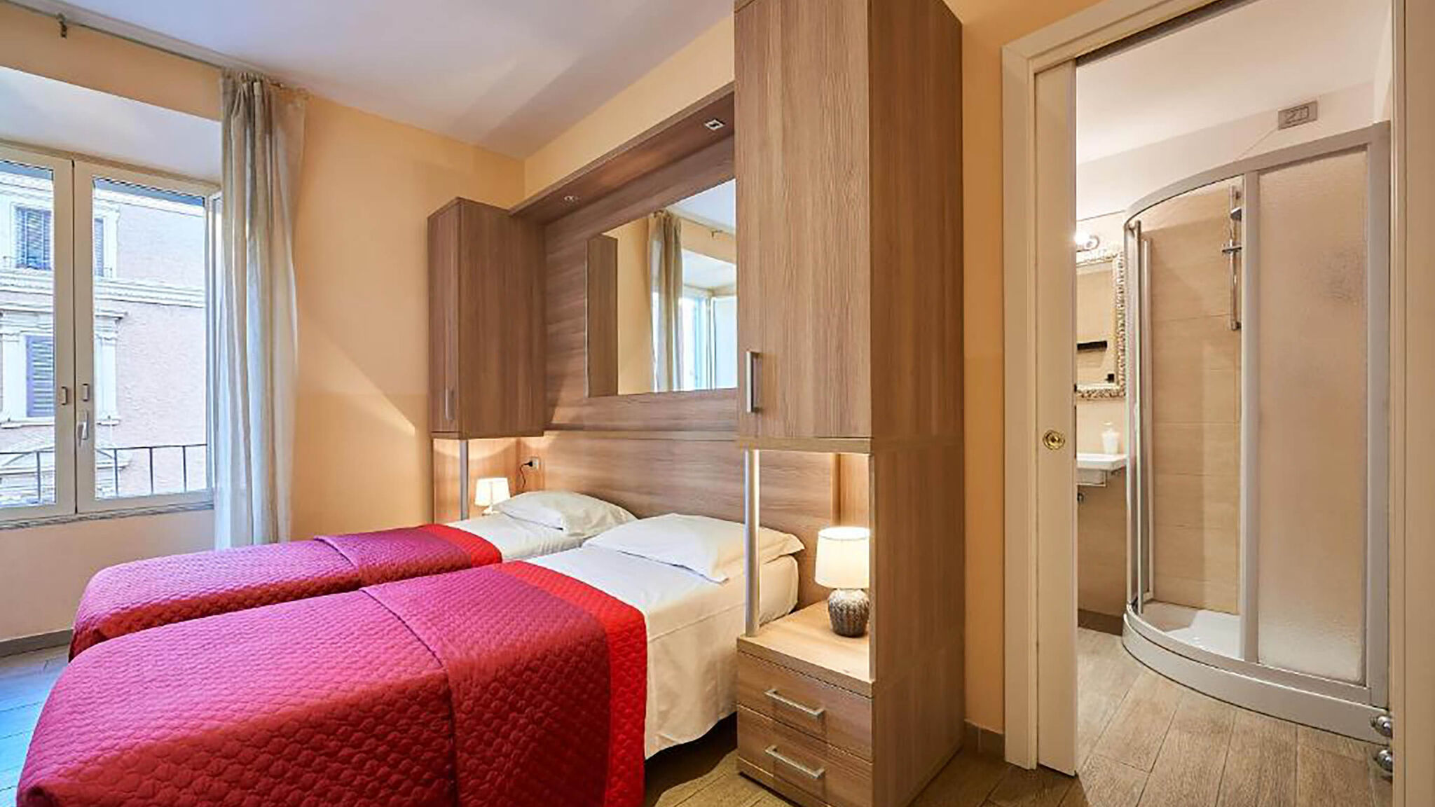 Italianway Roma Catone Vatican Suites by Ghor