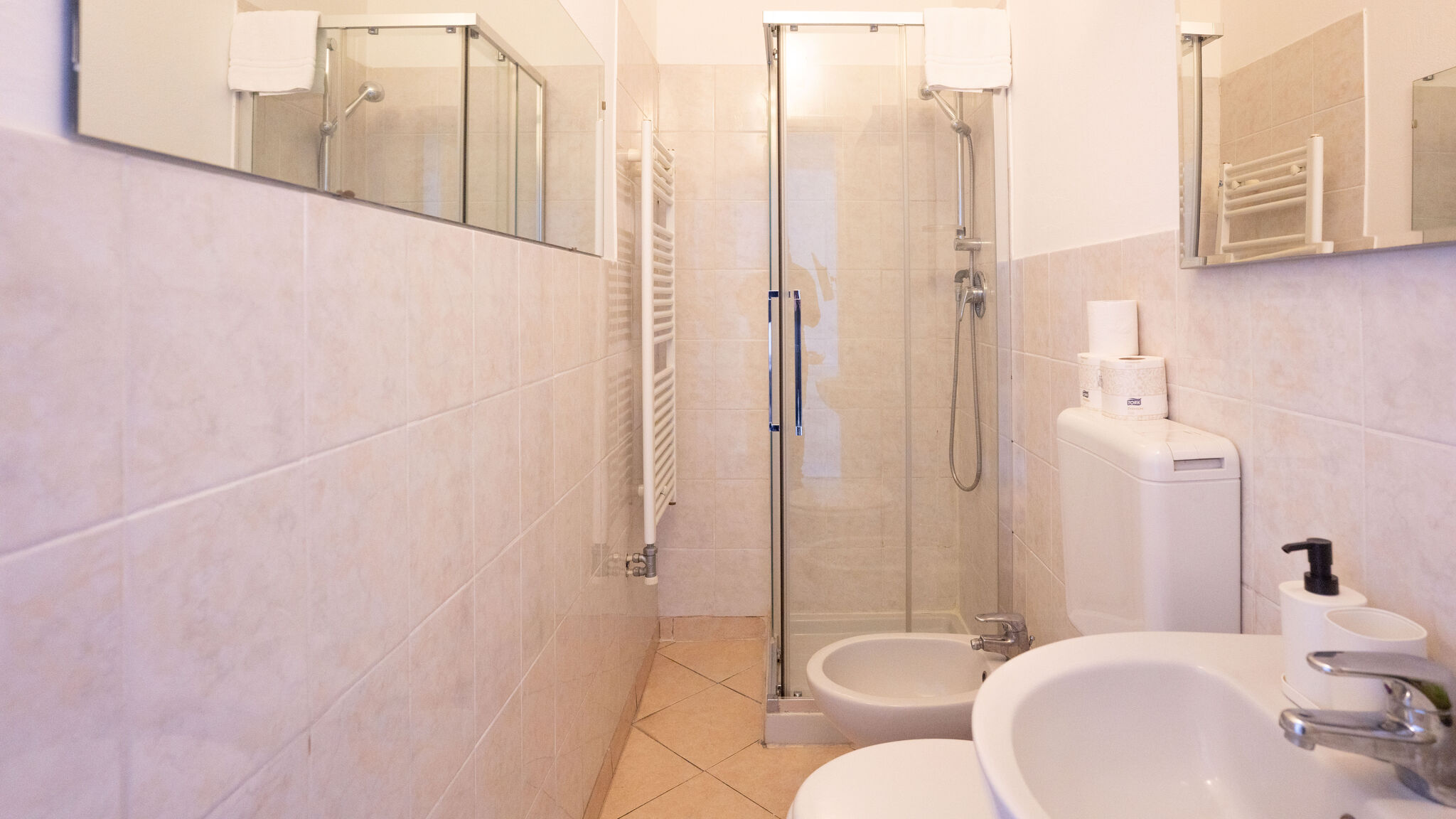 Italianway Milano Central Stay Milano | Metro, Wi-Fi, Easy Check-in