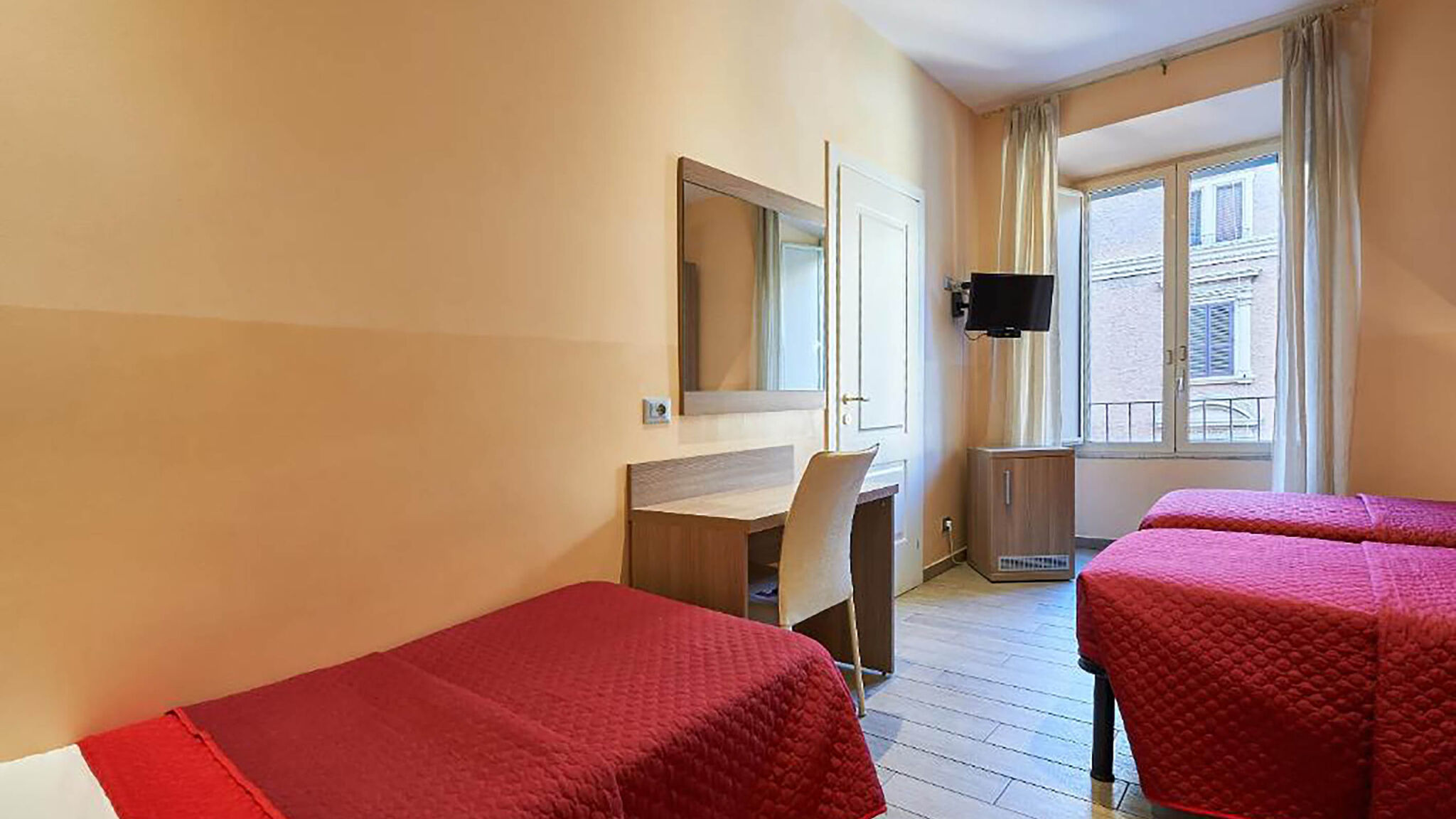 Italianway Roma Catone Vatican Suites - Camera 1 by Ghor