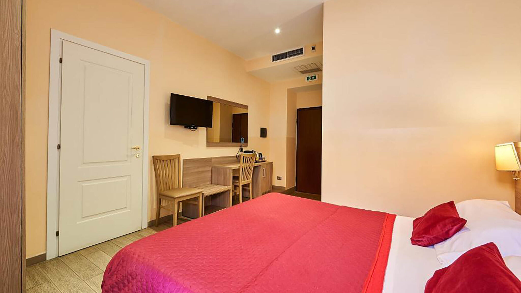 Italianway Roma Catone Vatican Suites - Camera 4 by Ghor