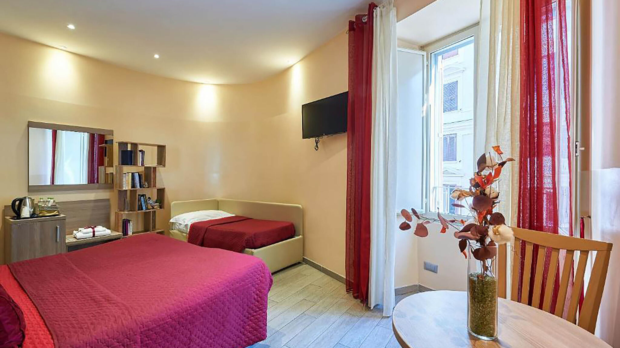 Italianway Roma Catone Vatican Suites - Camera 4 by Ghor