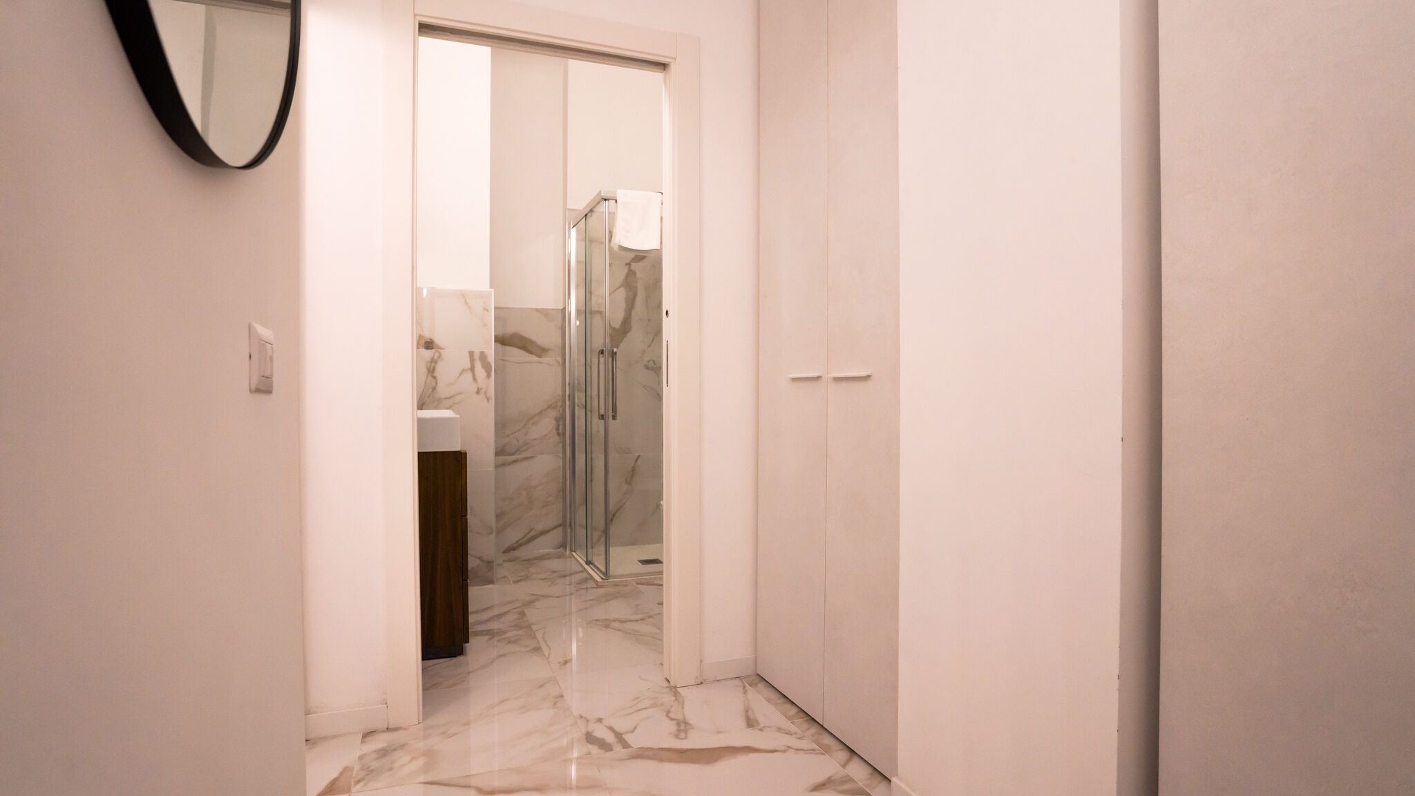 Italianway Milano OxArt Suite Milano – Design a due passi da Loreto