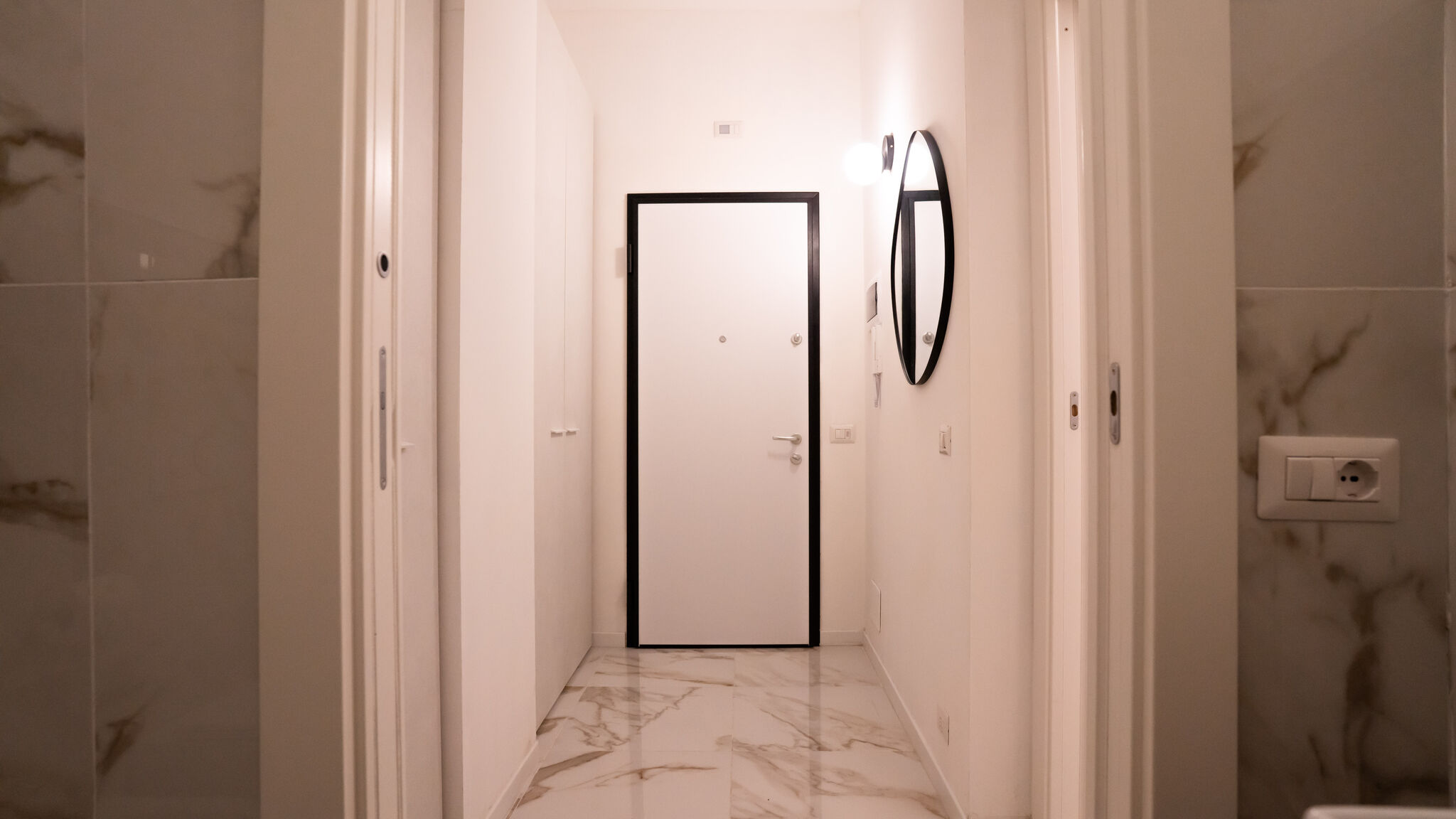 Italianway Milano OxArt Suite Milano – Design a due passi da Loreto