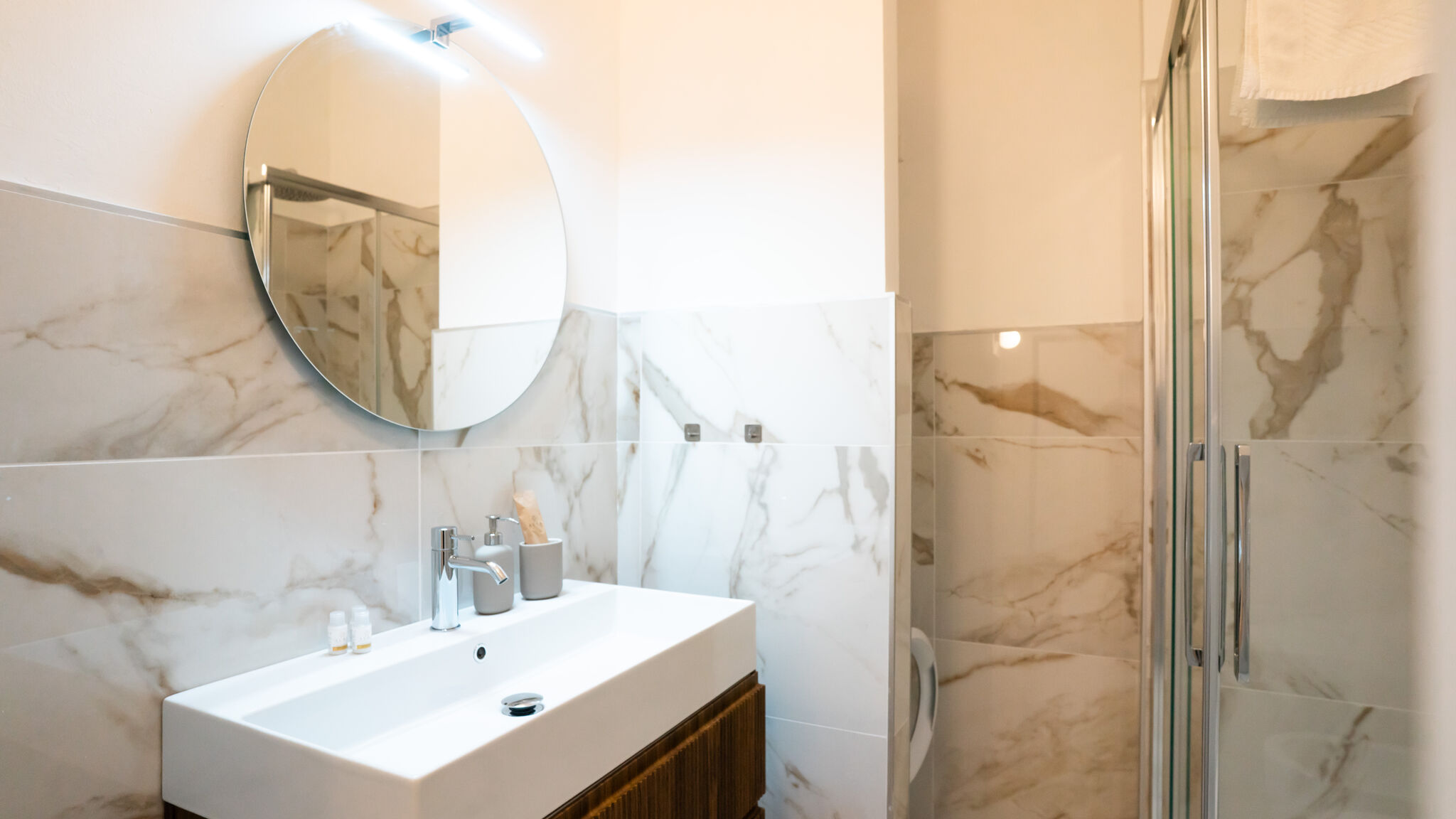 Italianway Milano OxArt Suite Milano – Design a due passi da Loreto