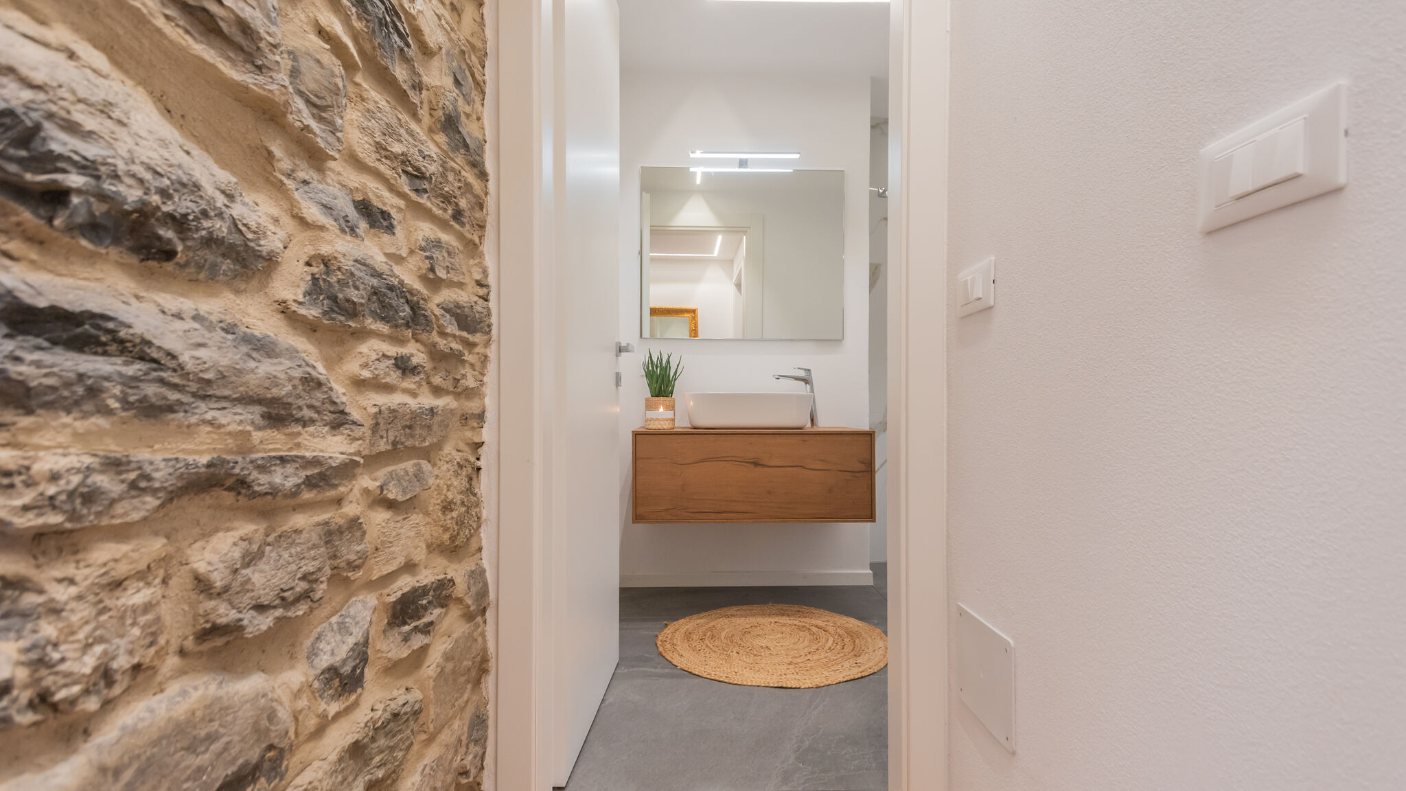 Italianway Brienno Villa Regina Retreat with Pool & Lake View