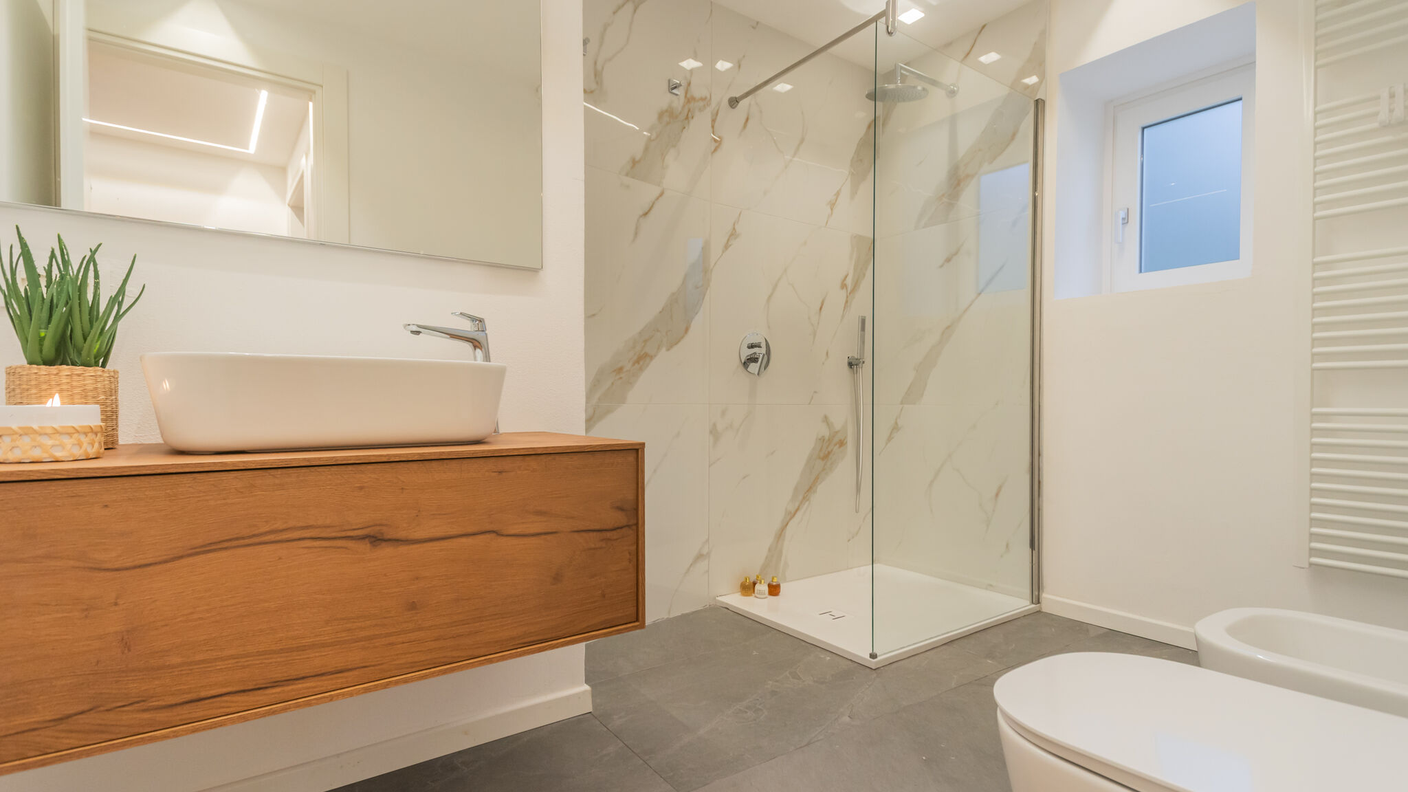 Italianway Brienno Villa Regina Retreat with Pool & Lake View