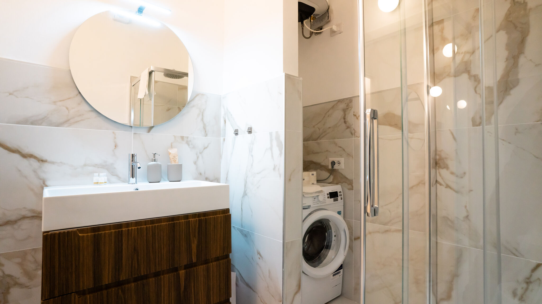 Italianway Milano OxArt Suite Milano – Design a due passi da Loreto