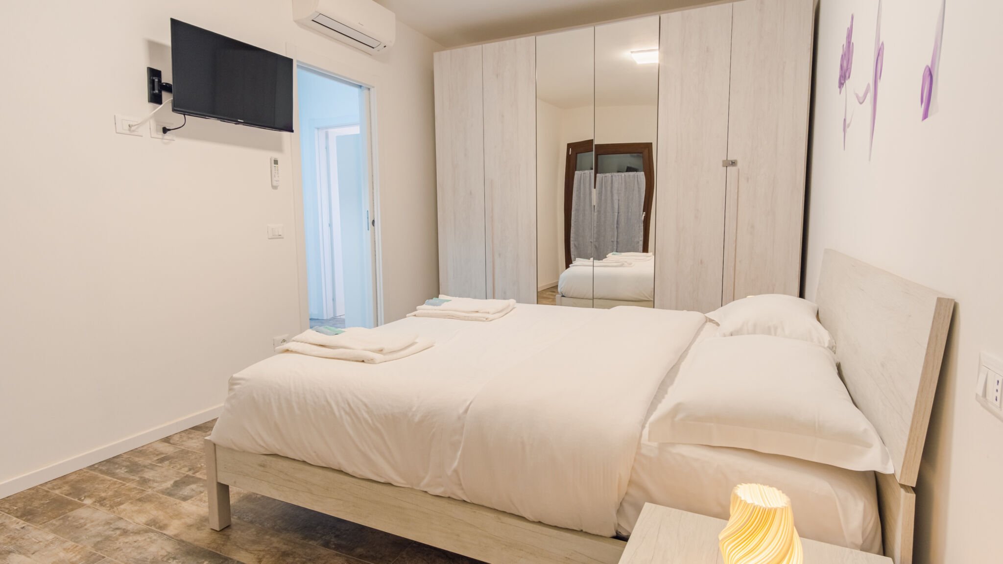 Italianway Manerba del Garda Lake Harmony Suite