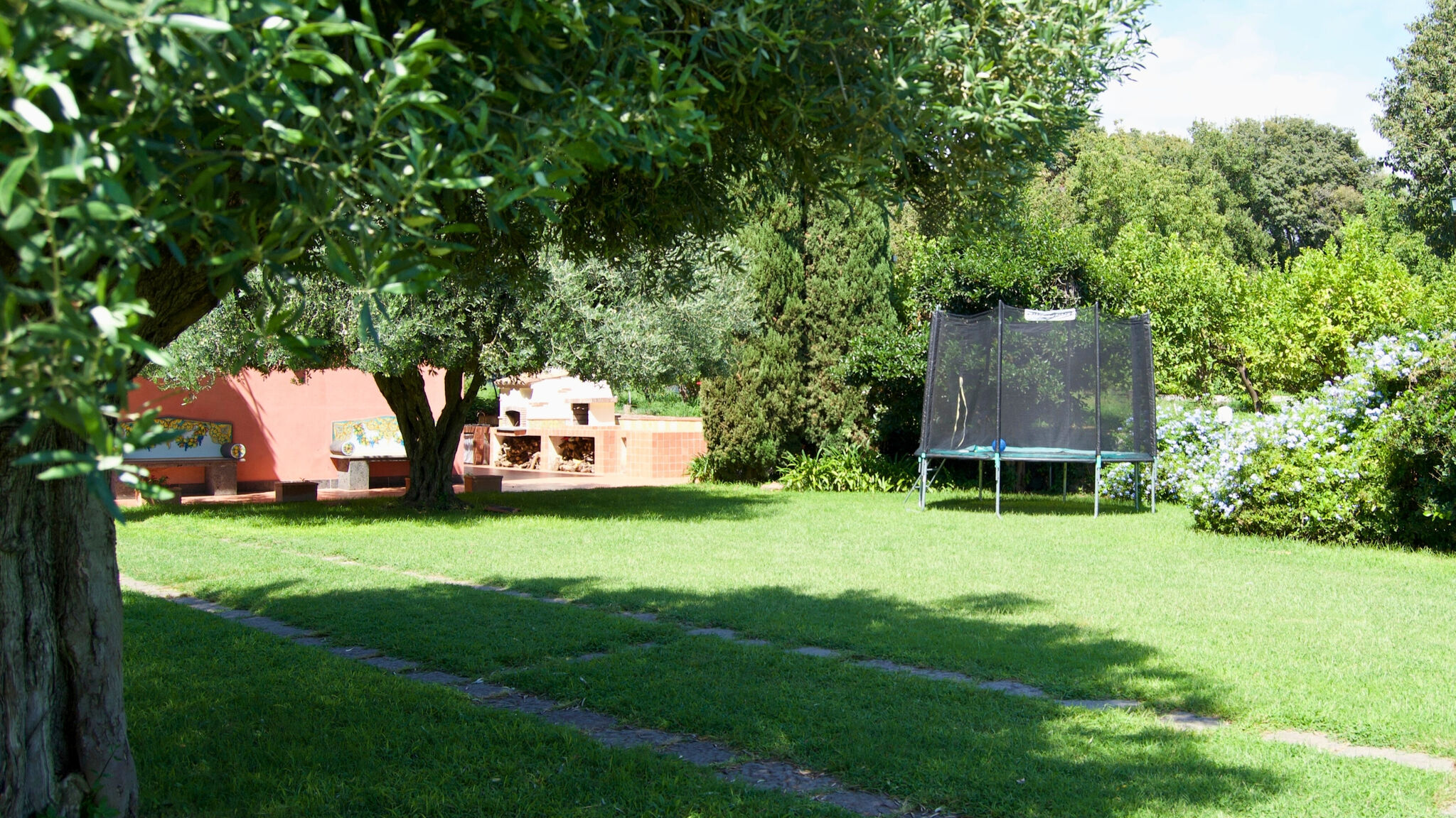 Italianway Aci Catena Villa Delle Antiche Terme Romane