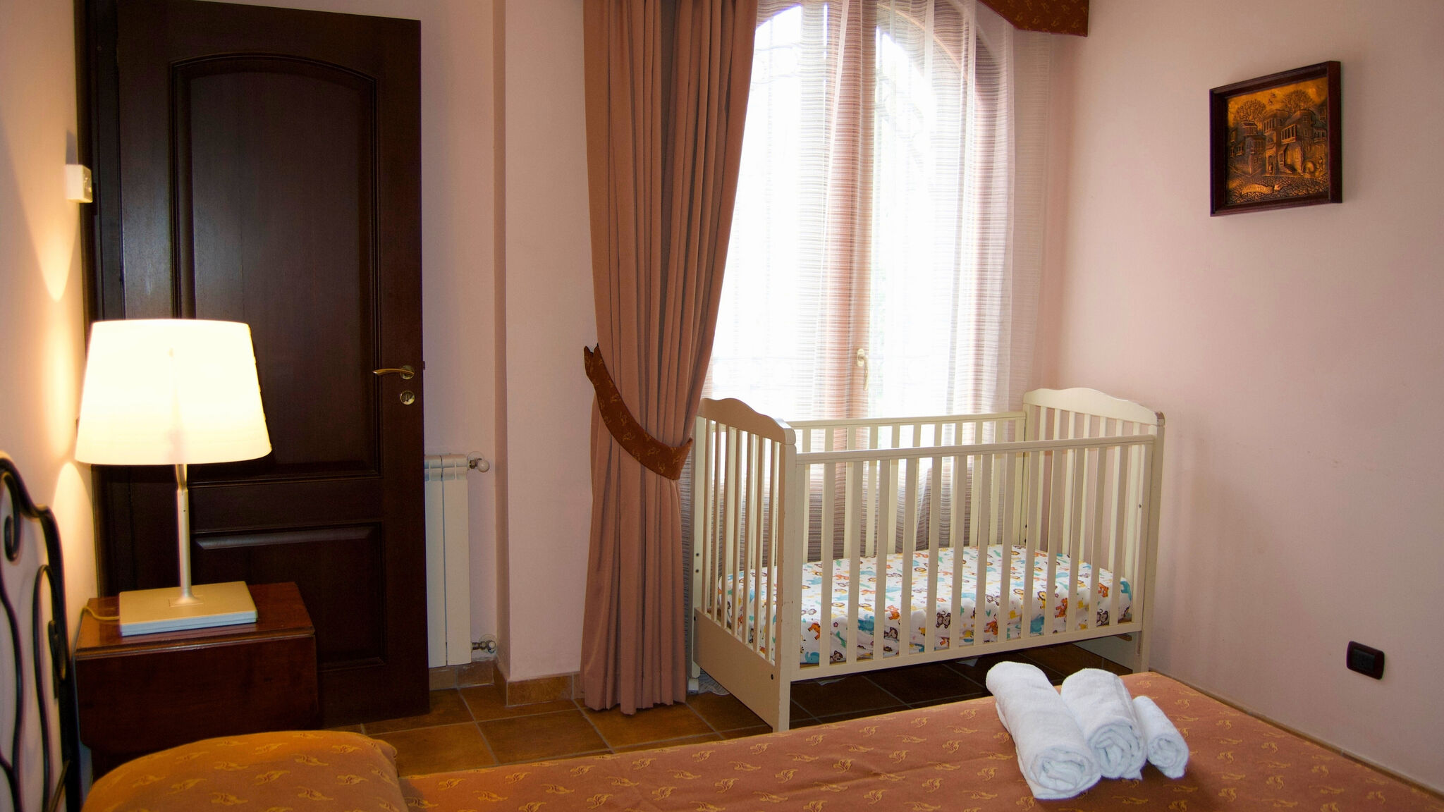 Italianway Aci Catena Villa Delle Antiche Terme Romane