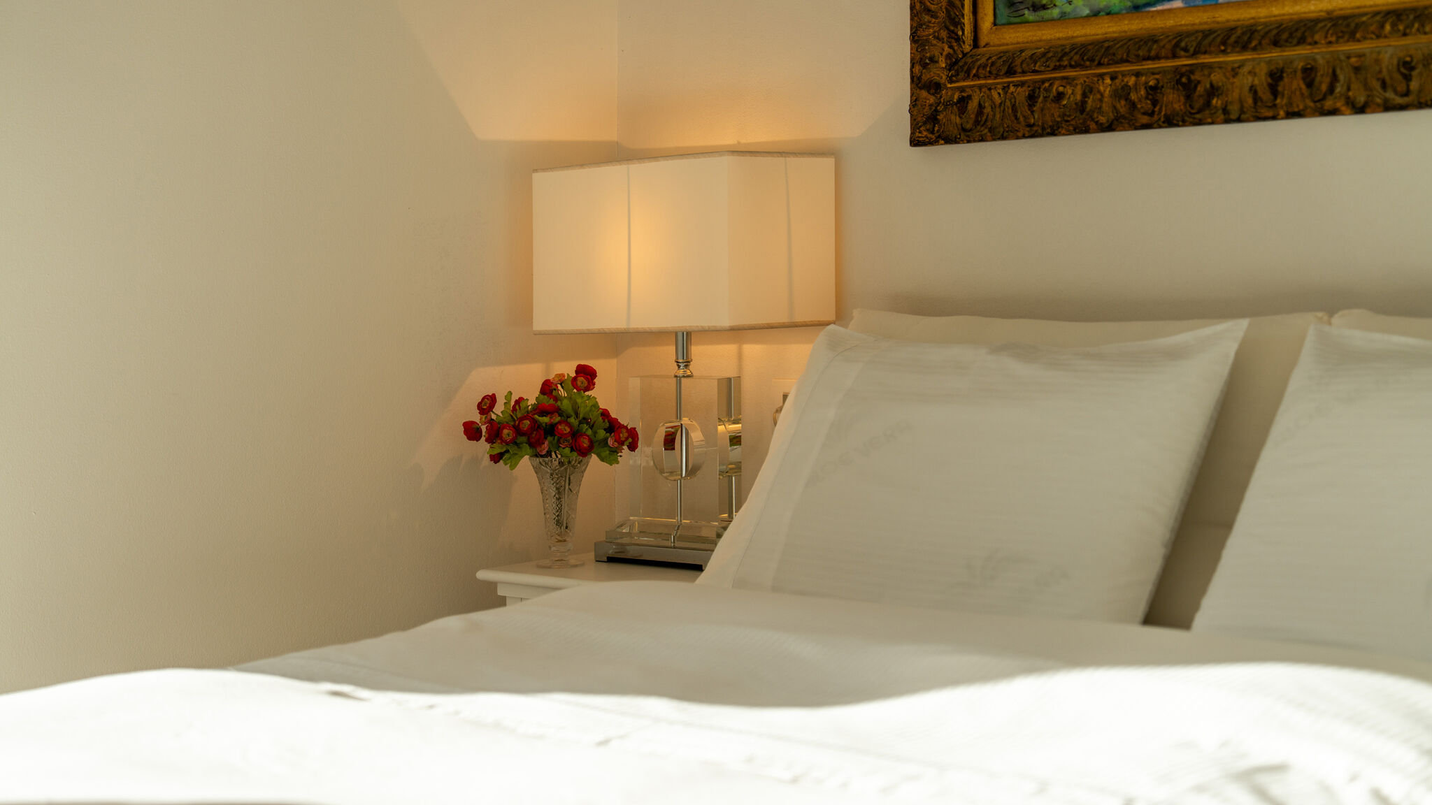 Italianway Bellagio Zinnia Lakeview Apartment