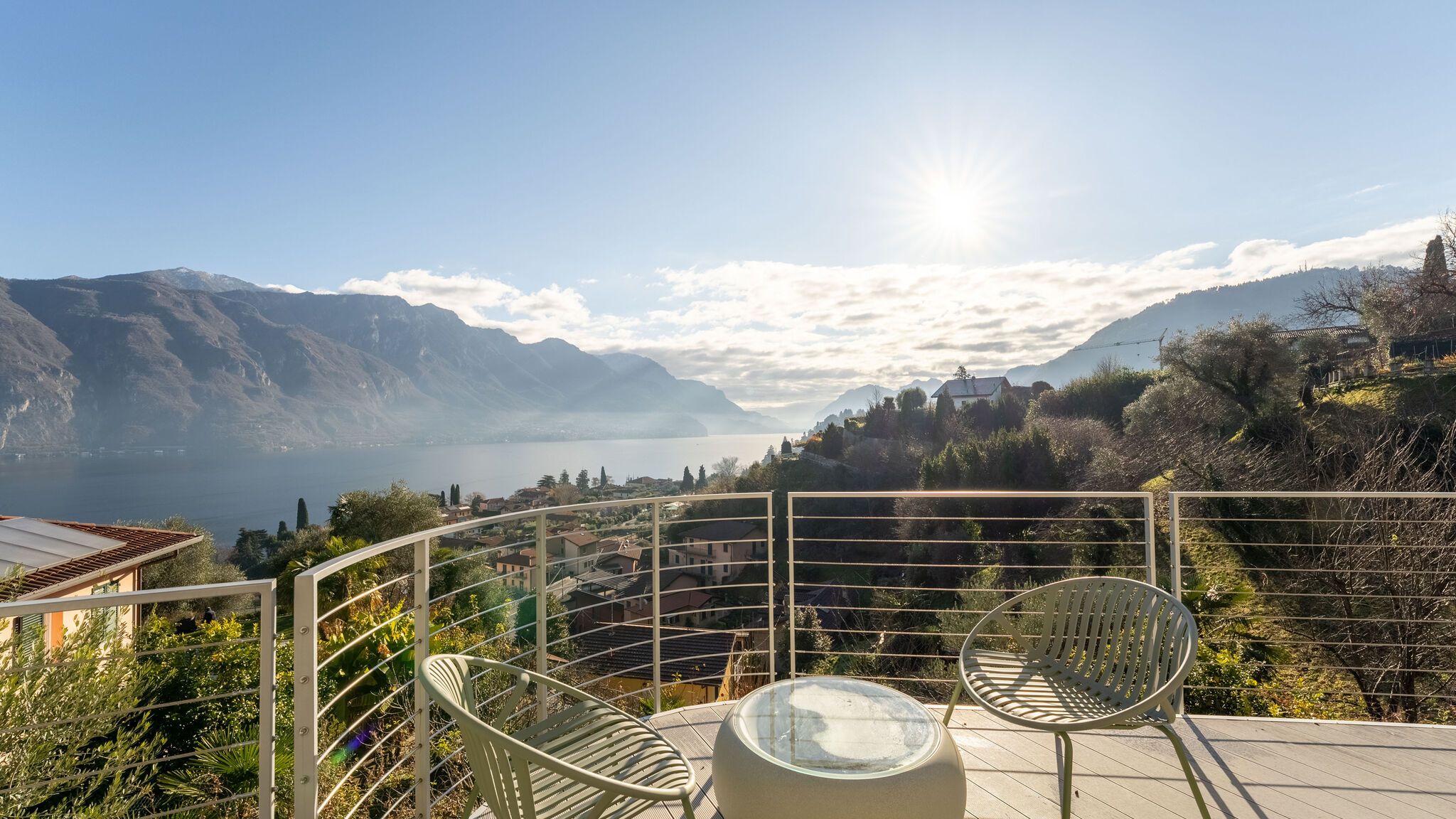 Italianway Bellagio Zinnia Lakeview Apartment