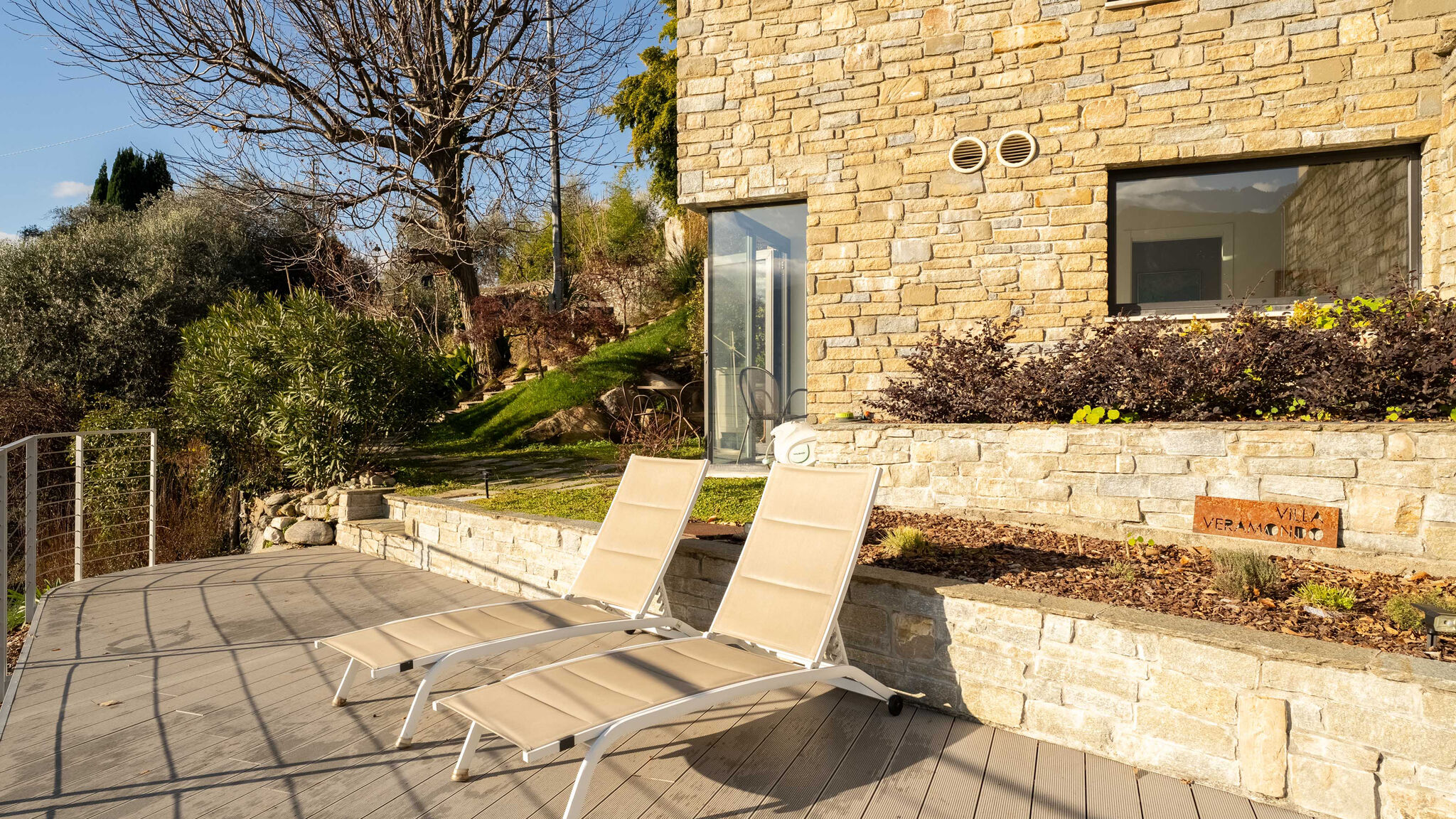 Italianway Bellagio Zinnia Lakeview Apartment