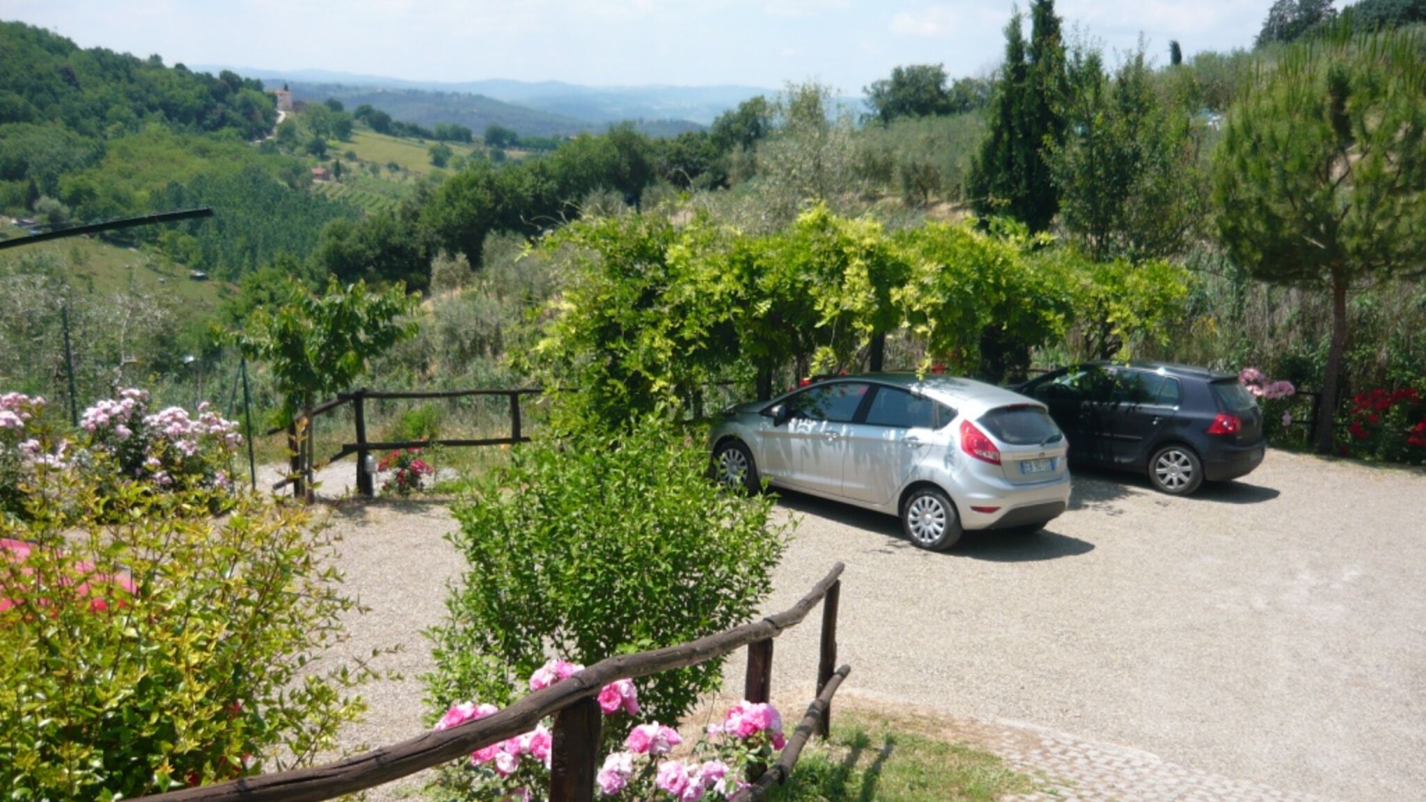 Italianway Poggibonsi Podere Oliveta: 5 appartamenti + piscina con vista