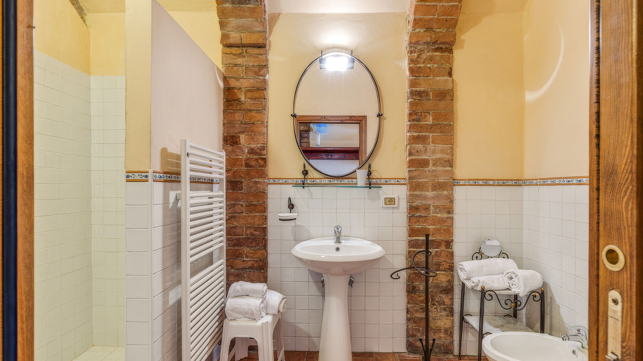 Italianway Poggibonsi Podere Oliveta: 5 appartamenti + piscina con vista