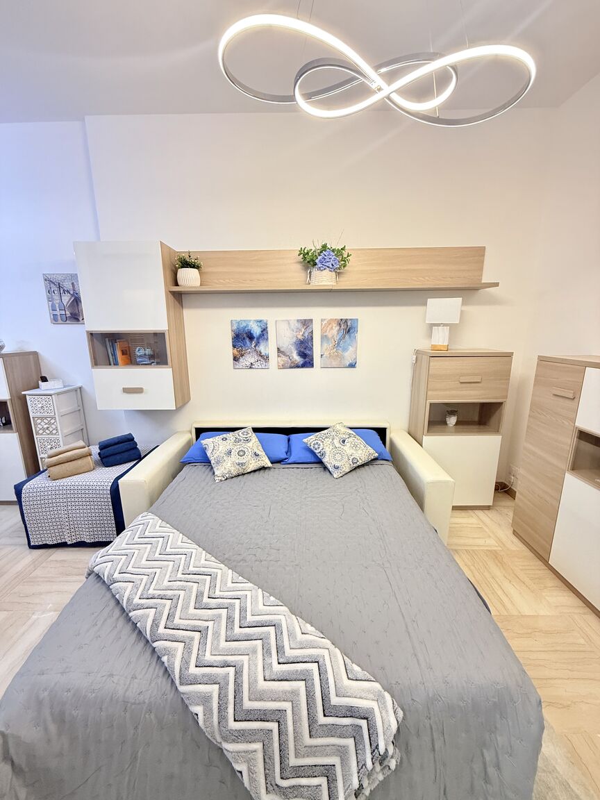 Italianway Andora Eleganza in centro paese con terrazza e giardino