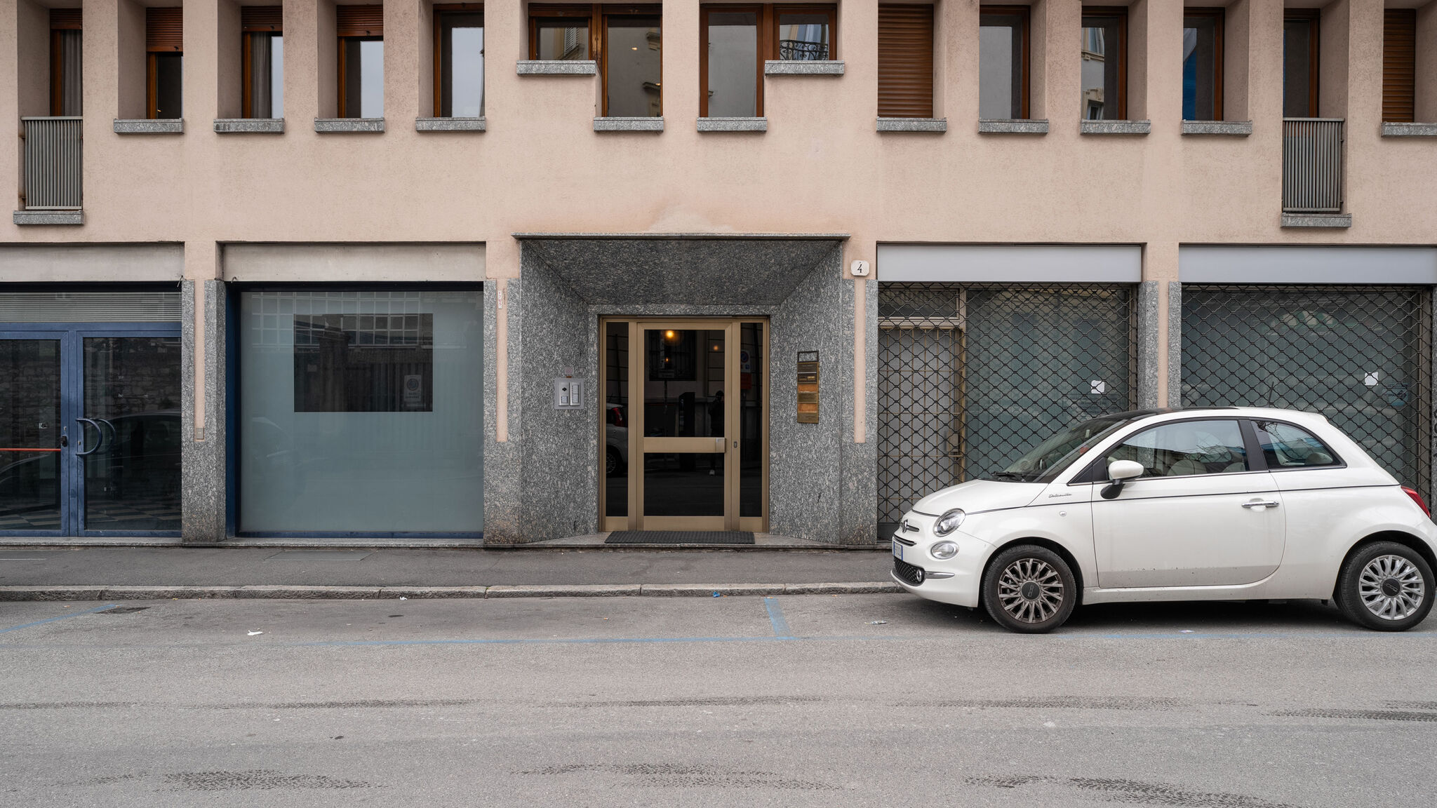 Italianway Como  White Magnolia