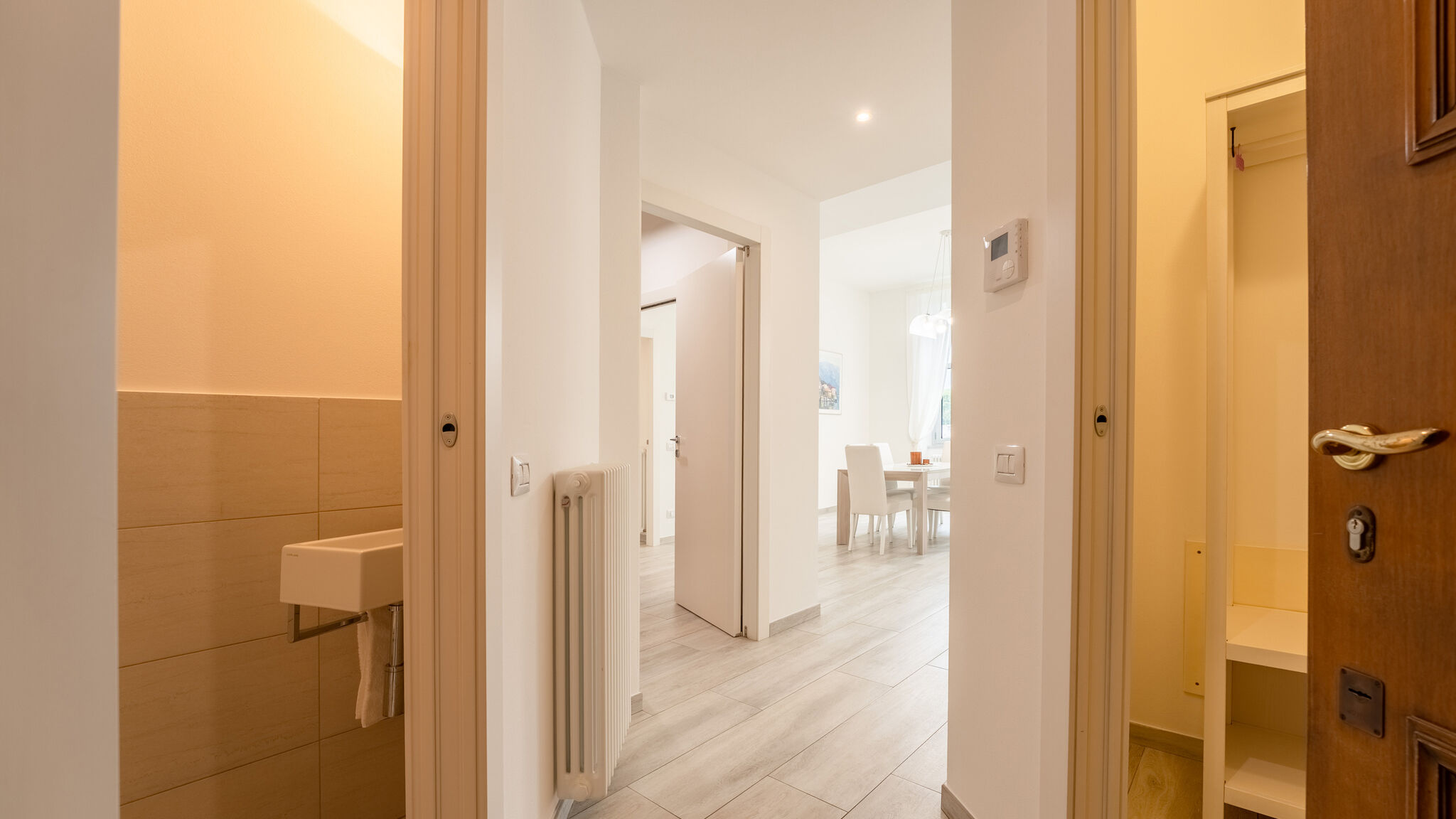 Italianway Como  White Magnolia