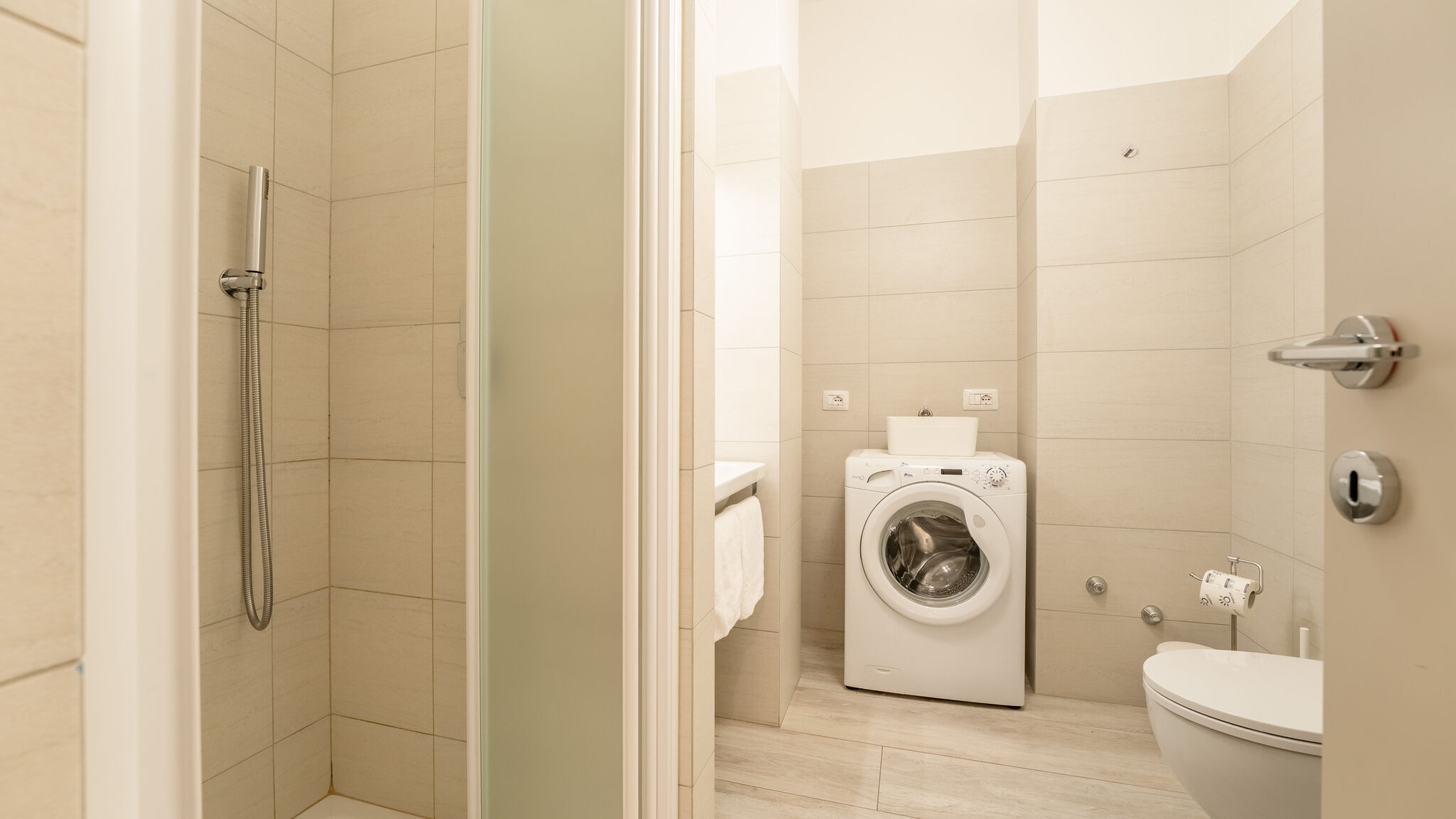 Italianway Como  White Magnolia