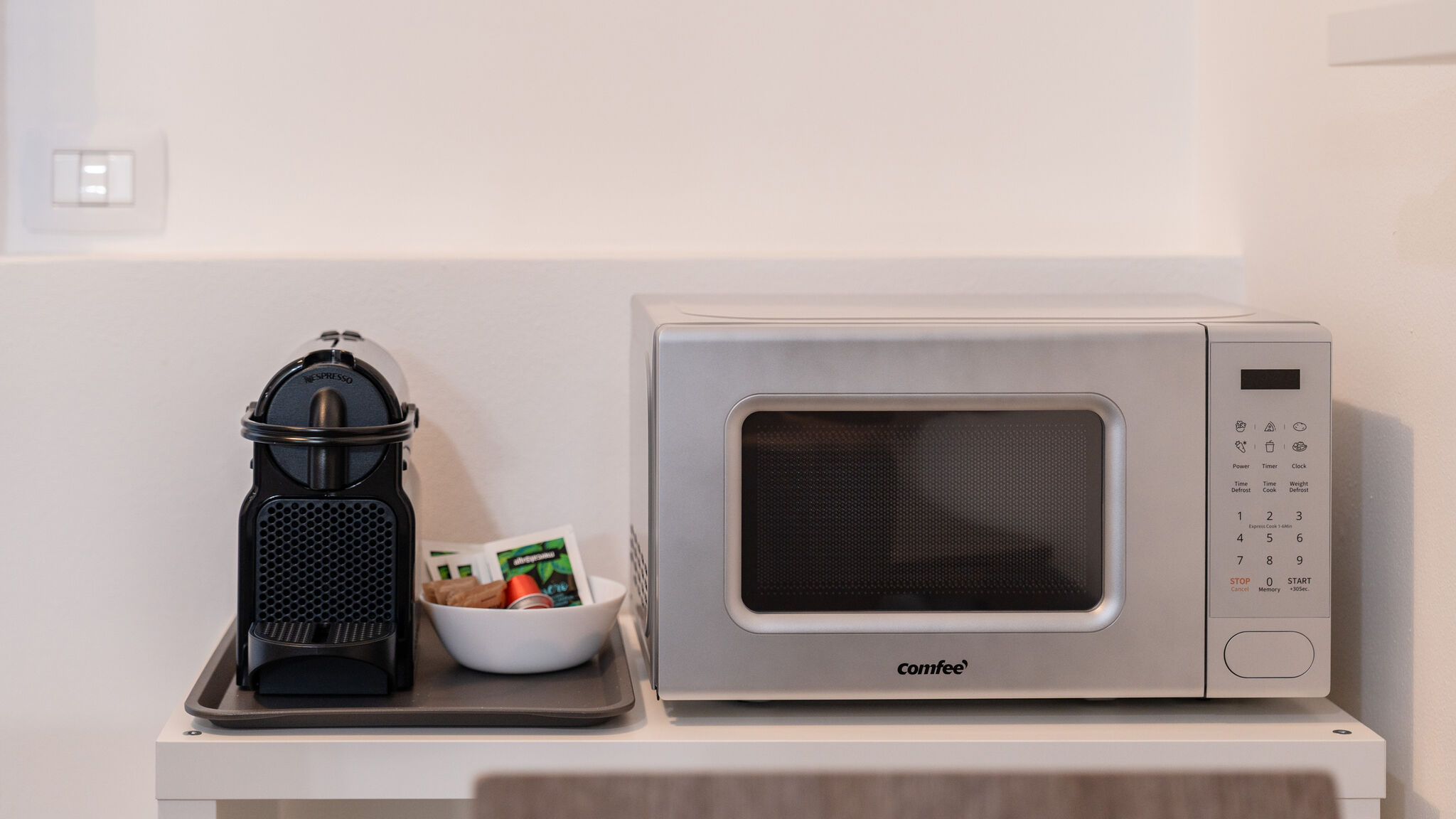 Italianway Como  White Magnolia