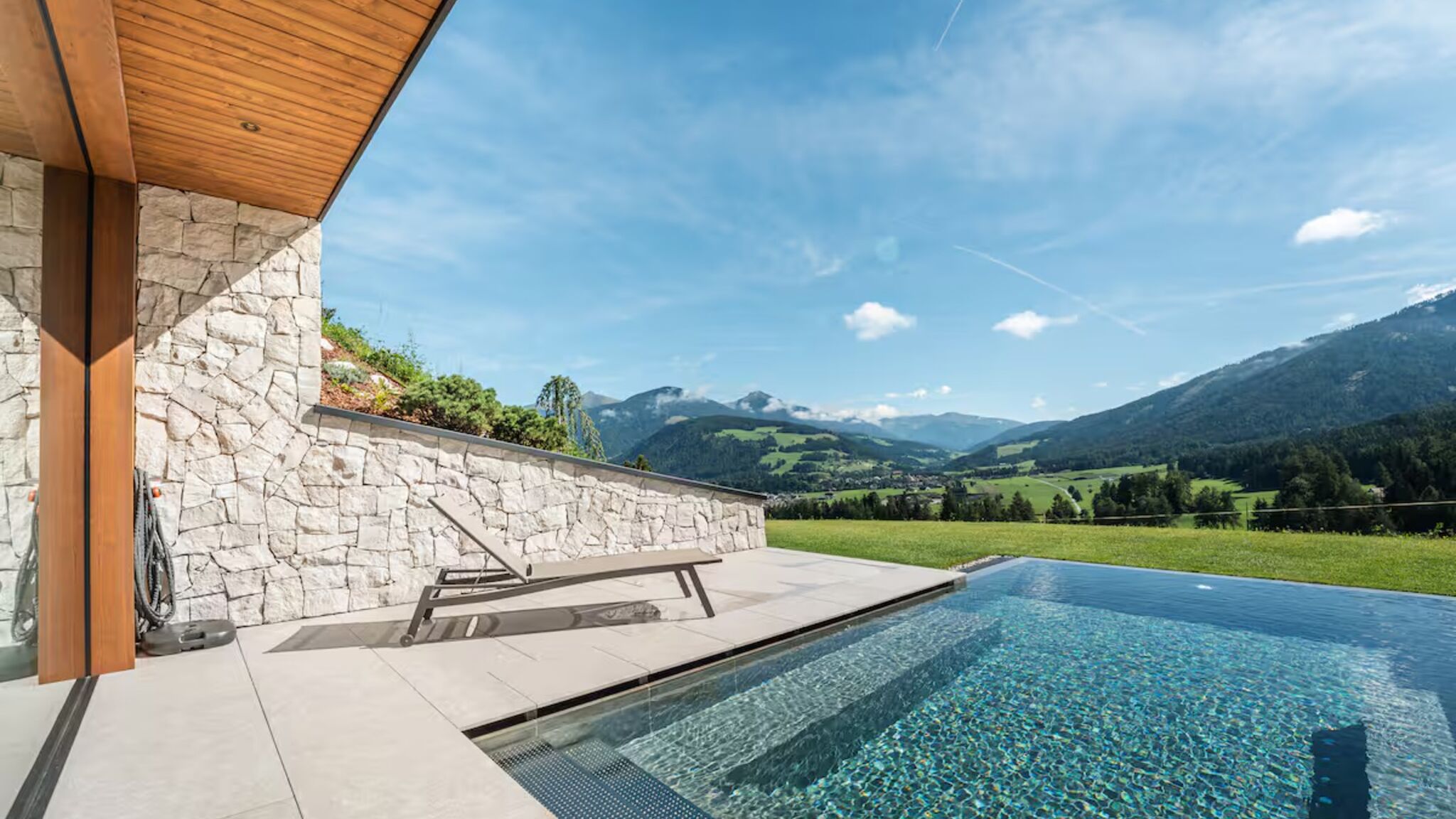 Italianway Valdaora Chalet Crystal by My Villa Collection