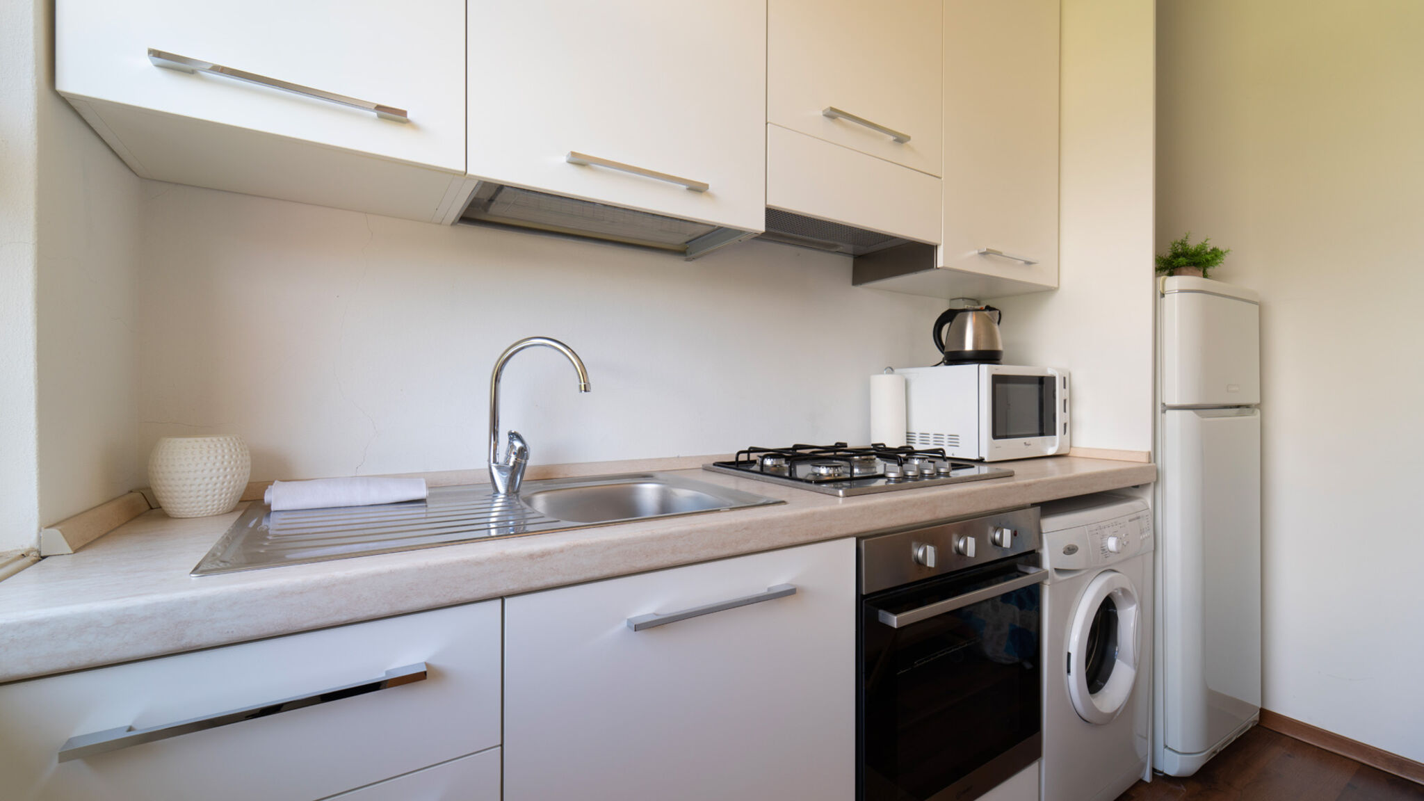 Italianway Bellagio Emerald Apartment