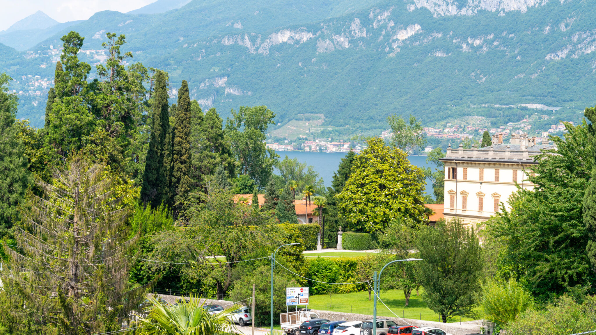 Italianway Bellagio Green Tulip Lake View