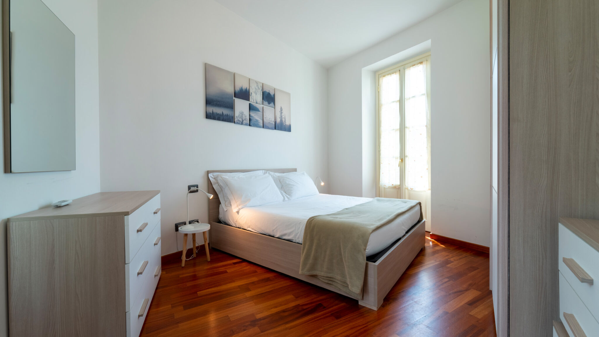 Italianway Bellagio Green Tulip Lake View