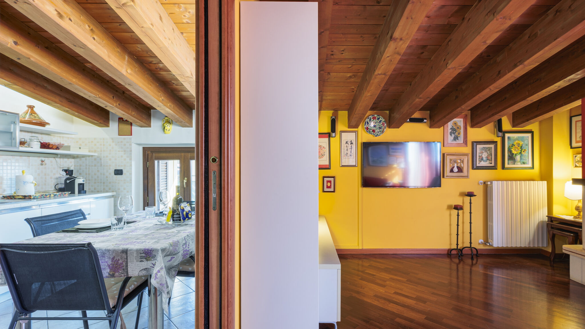 Italianway Stezzano Art Gallery Living and Working