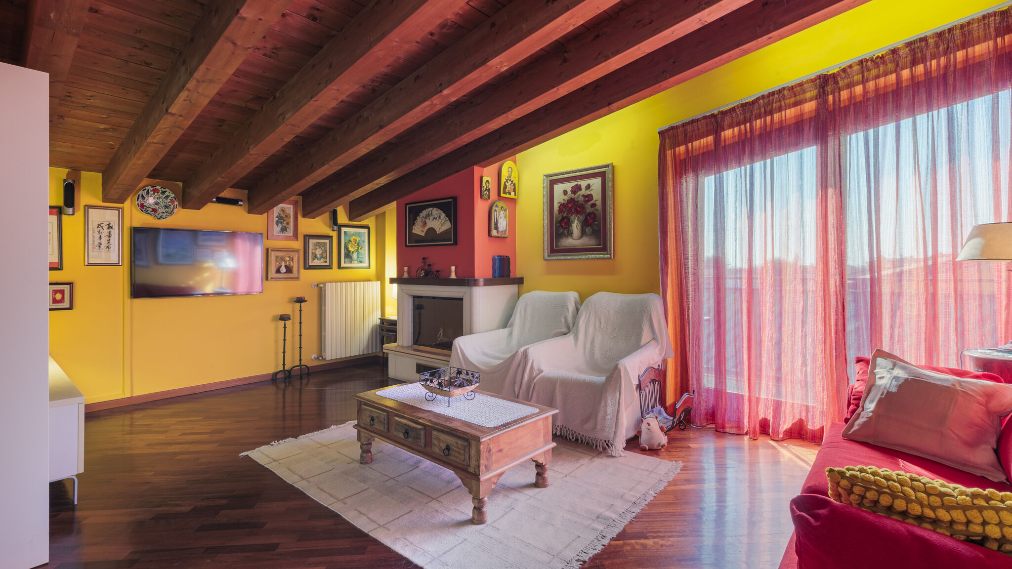 Italianway Stezzano Art Gallery Living and Working