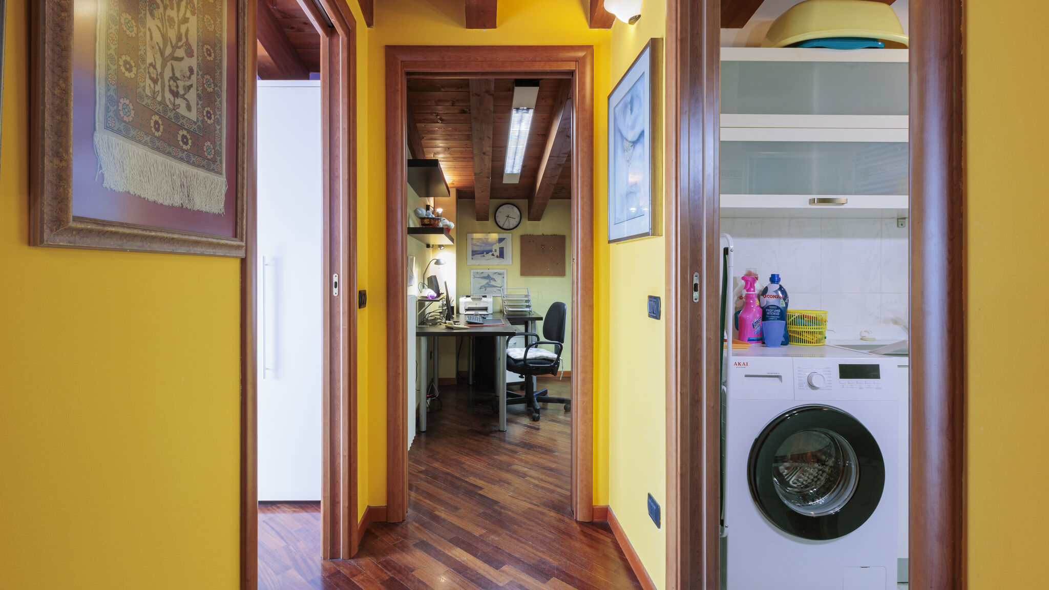 Italianway Stezzano Art Gallery Living and Working