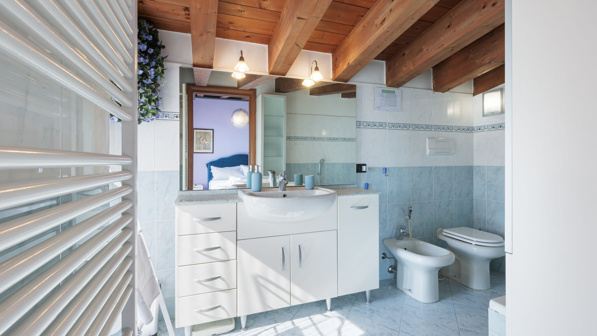 Italianway Stezzano Art Gallery Living and Working