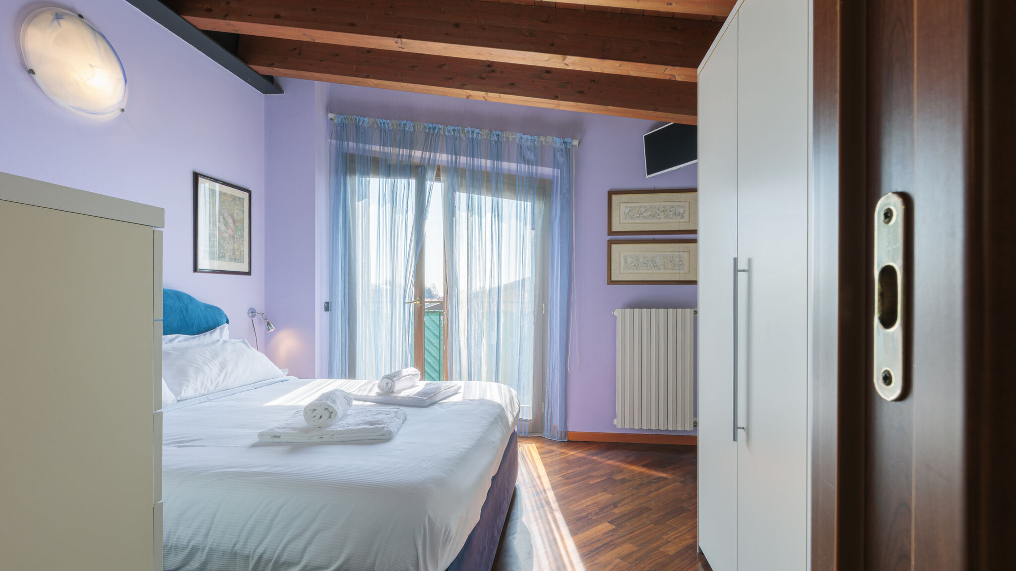 Italianway Stezzano Art Gallery Living and Working