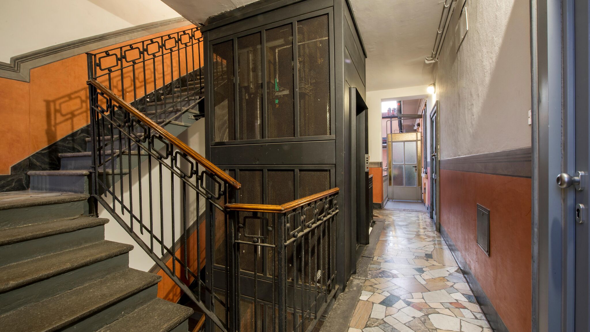 Italianway Milano Via Piero della Francesca 38