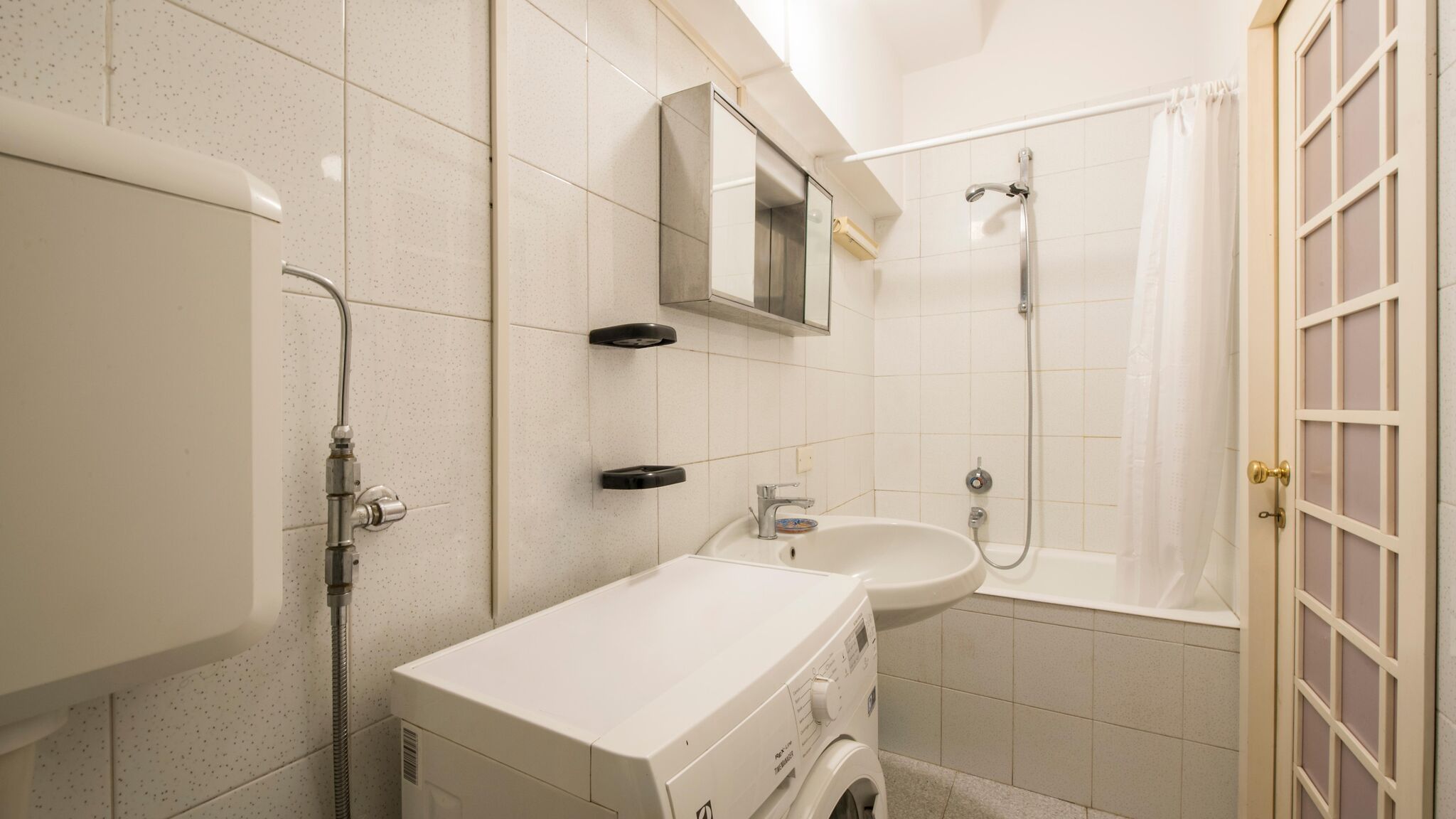 Italianway Milano Via Piero della Francesca 38